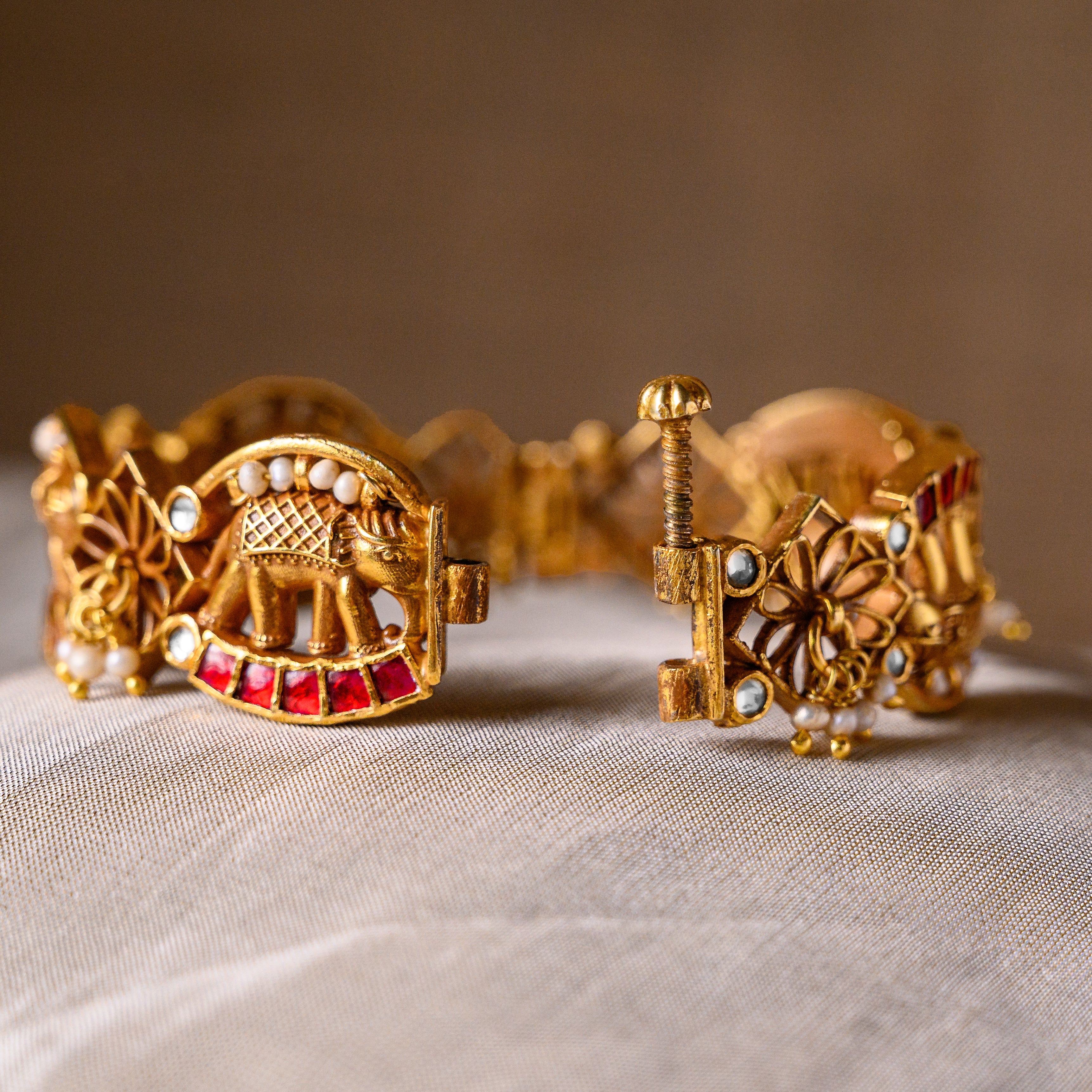 Gajraj Kundan Bangle