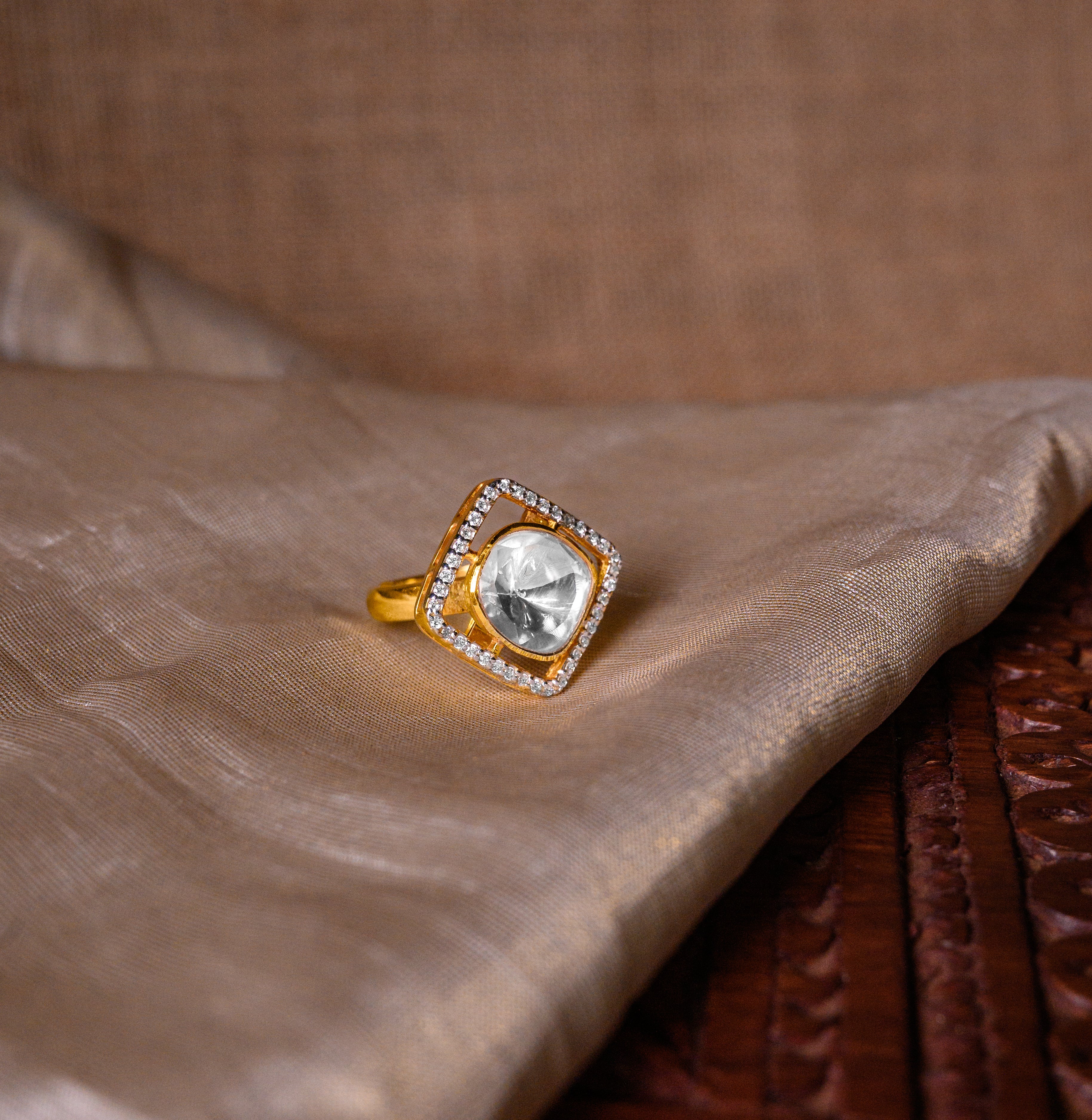 Close-up of Eterna Polki Ring highlighting polki setting and stone brilliance