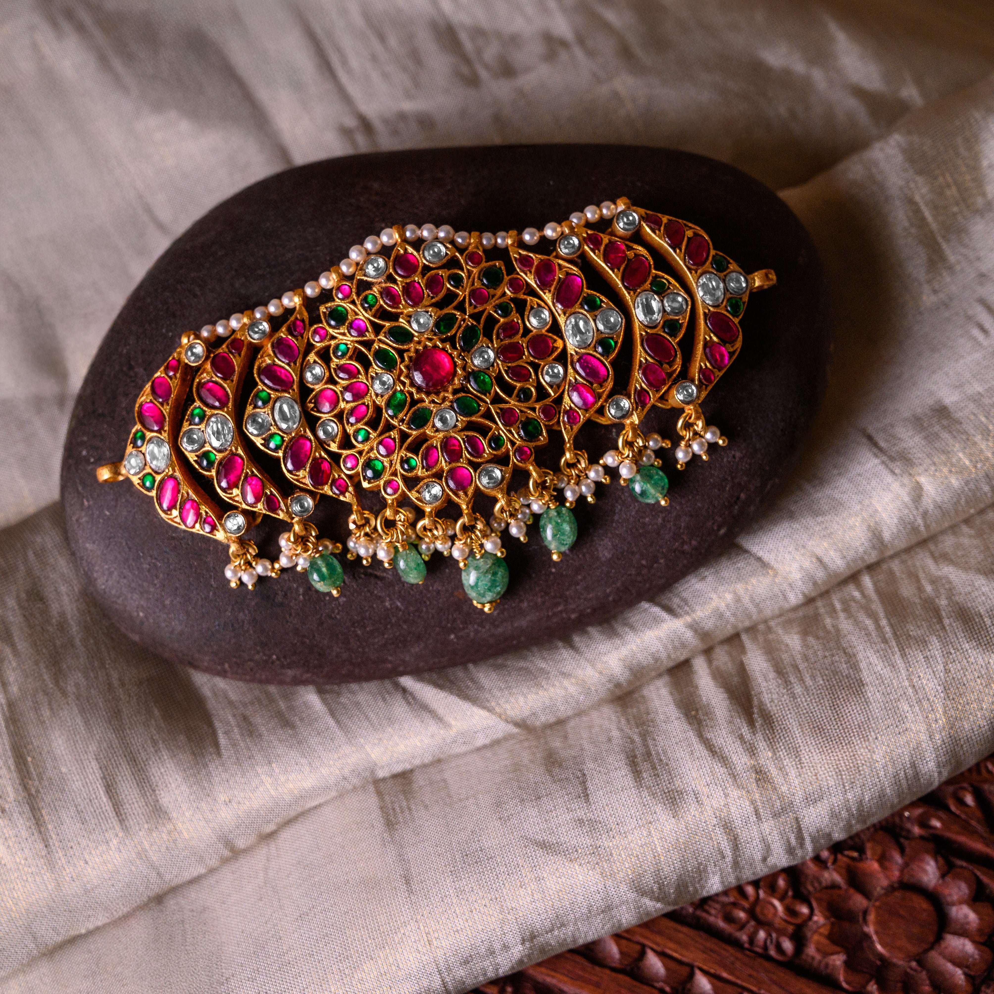 Sitanshi Kundan Choker