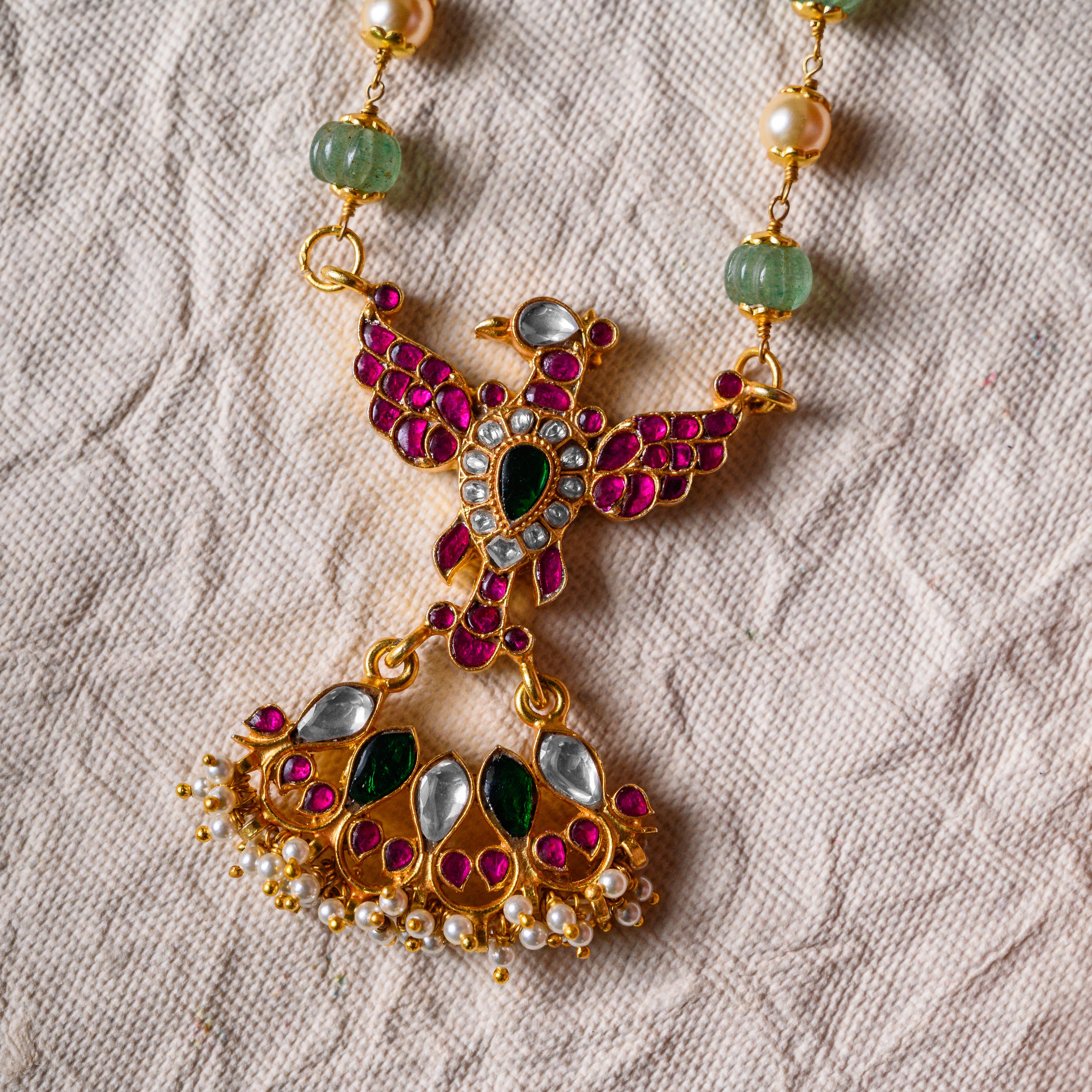 Suvarnaka Kundan Pendant Mala