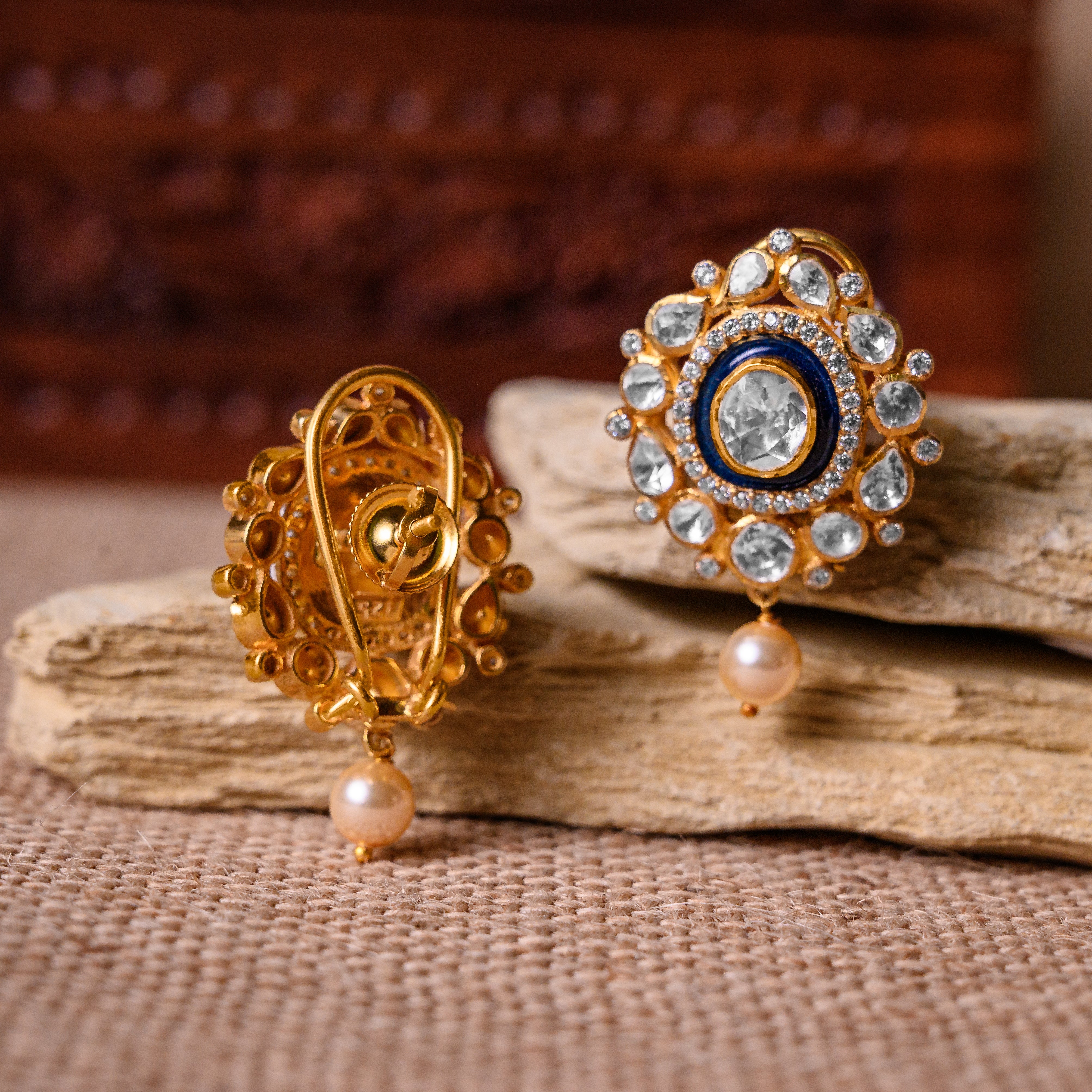 Eshani Polki Pendant Set