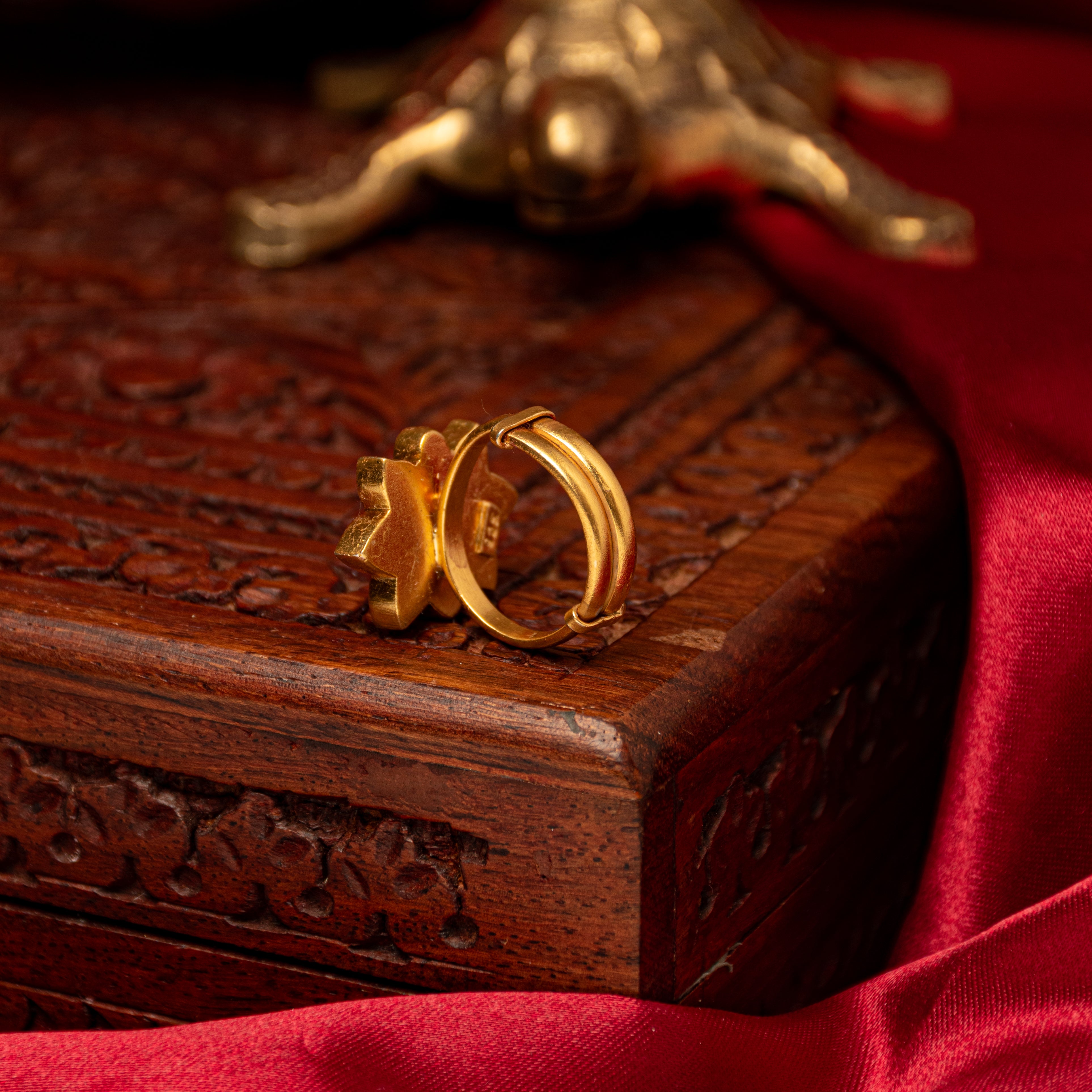 Sarojini Kundan Ring