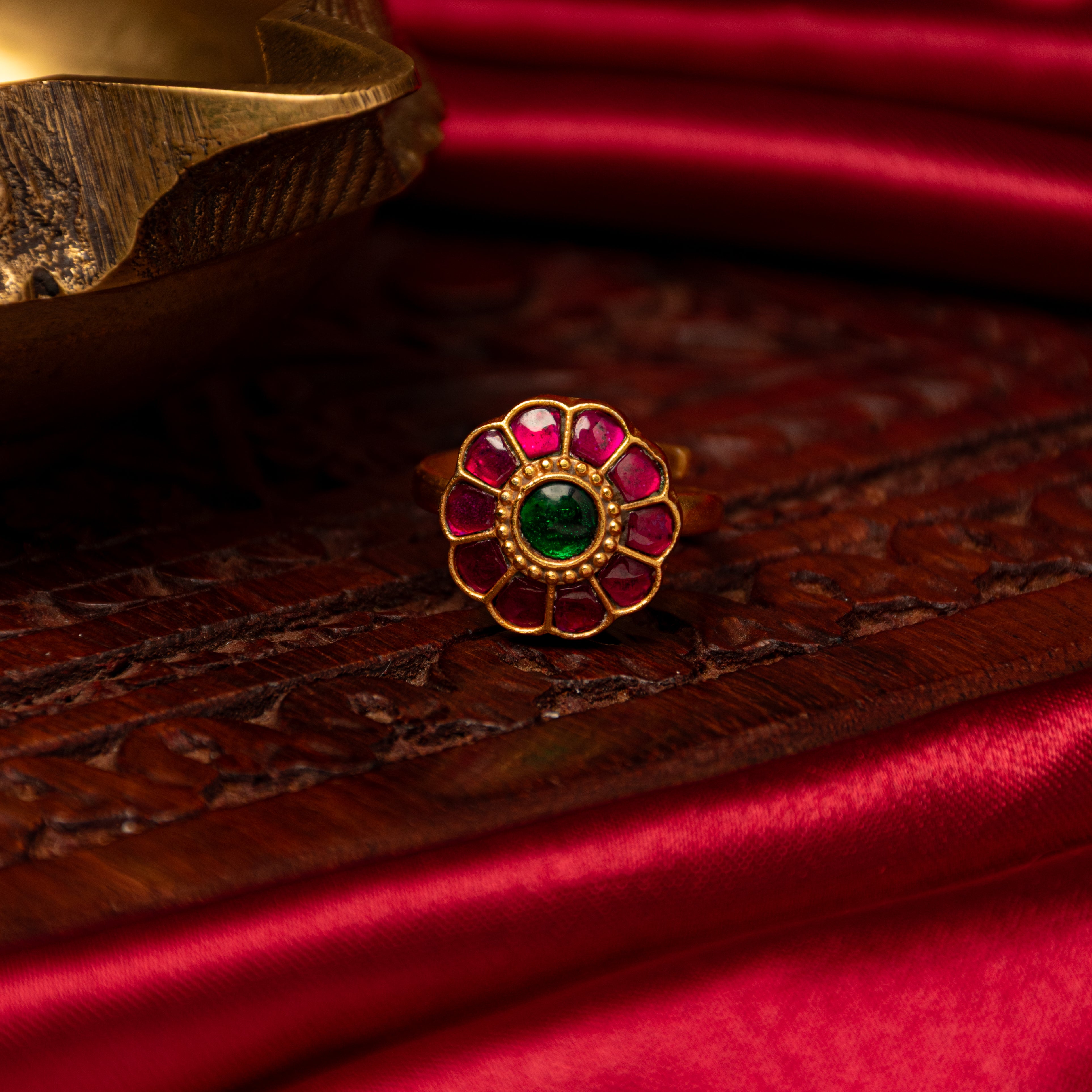 Phool Kundan Ring