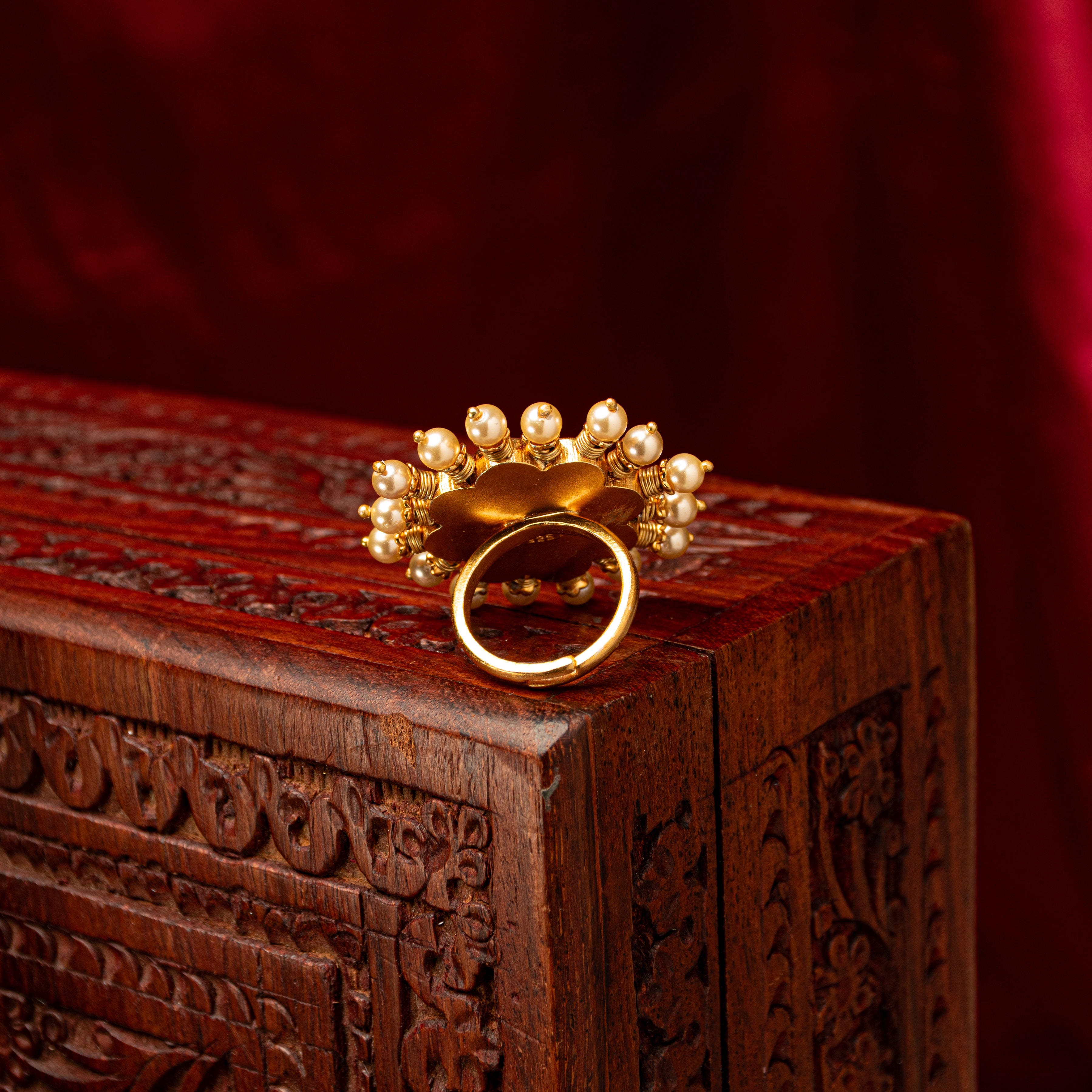 Raktakamal Kundan Ring