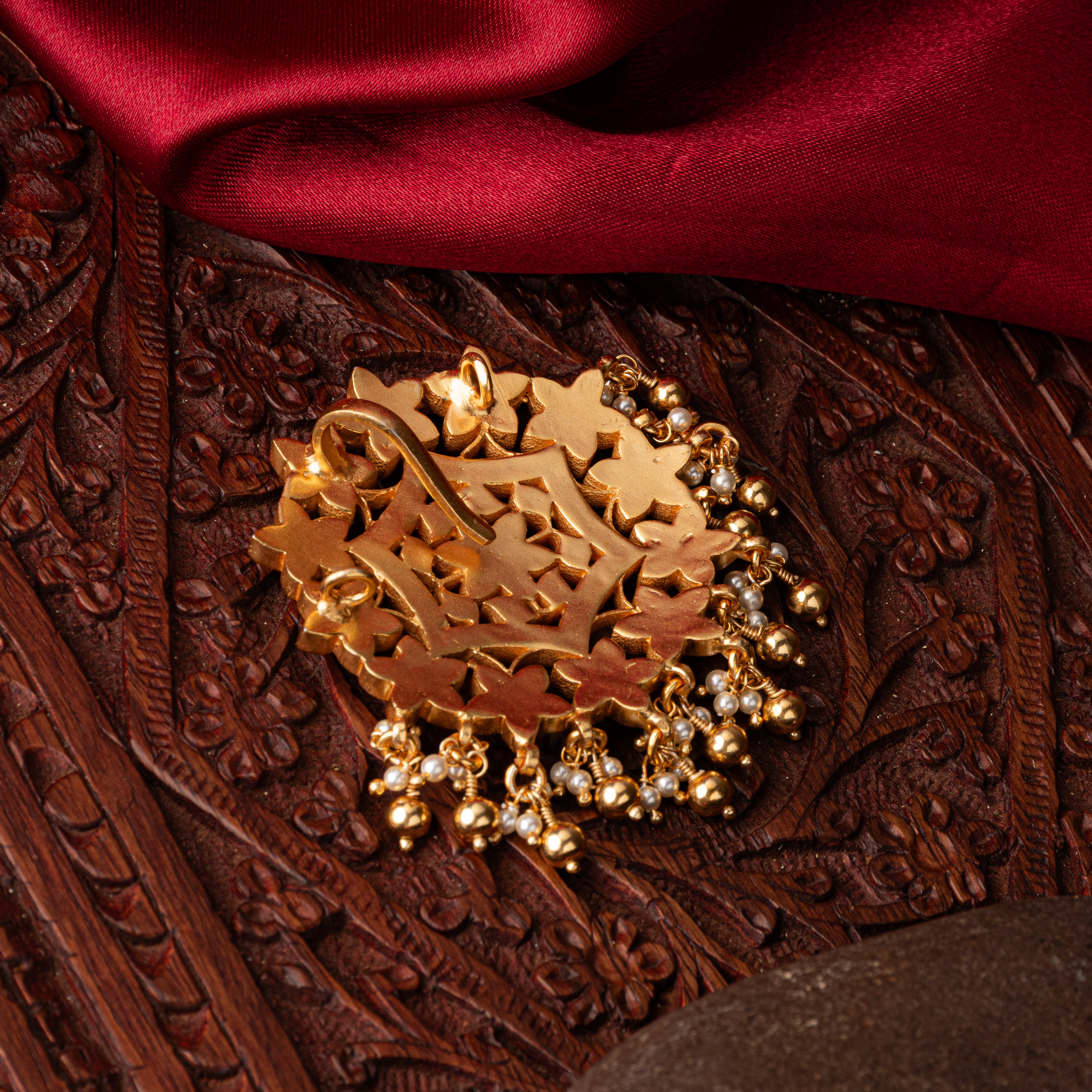 Chakra Kundan Pendant