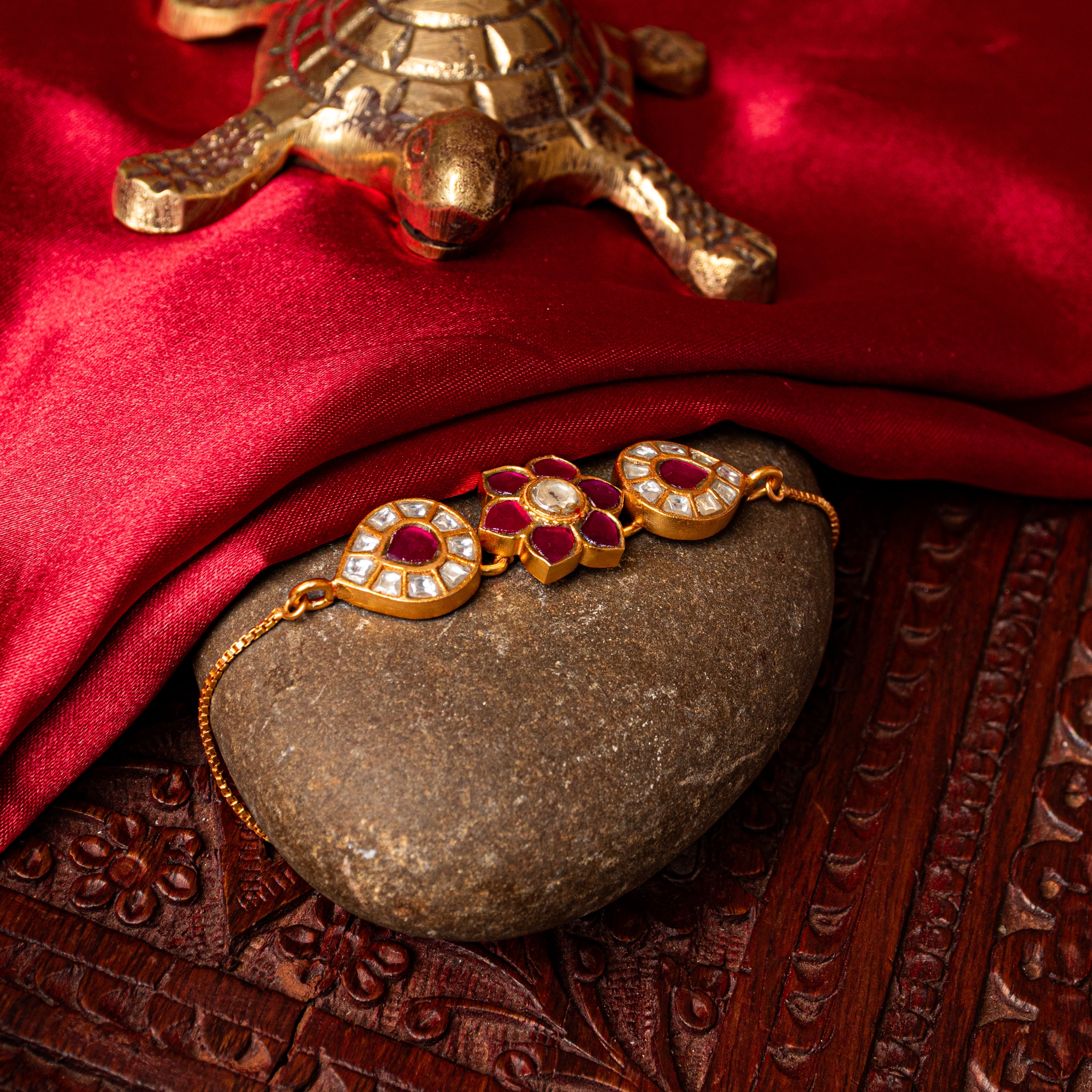 Roohi Kundan Bracelet