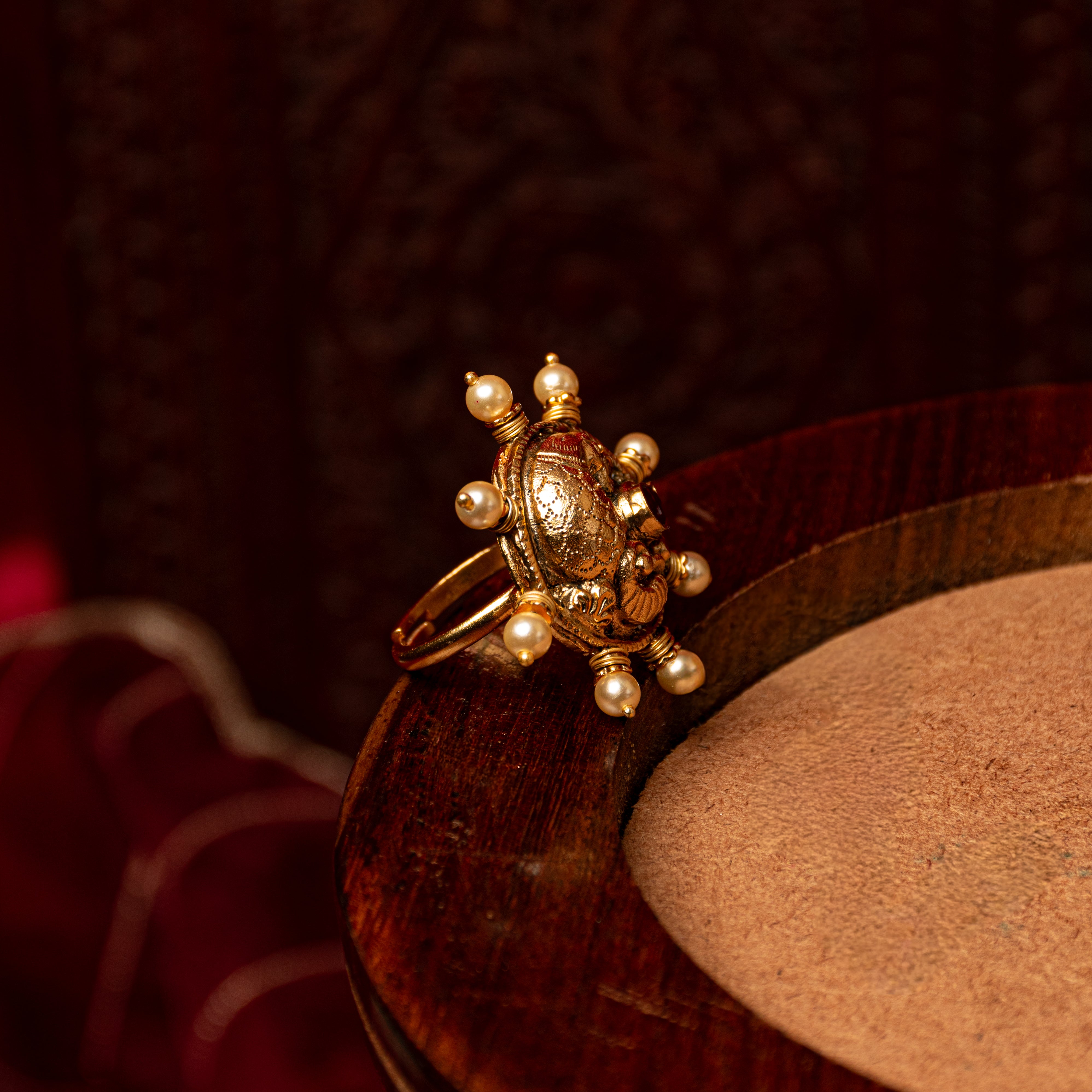 Mayuri Kundan ring
