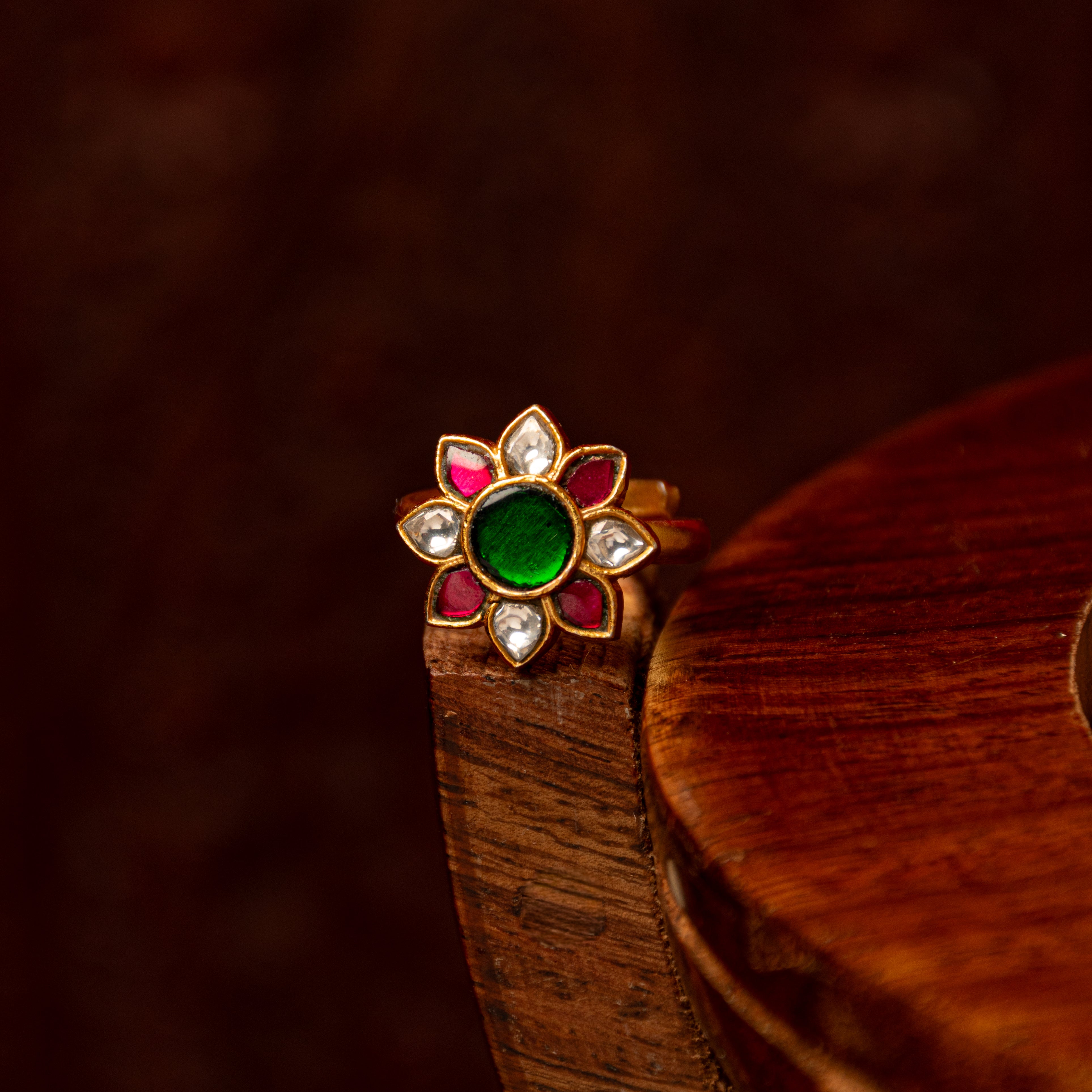 Pushpa Kundan Ring
