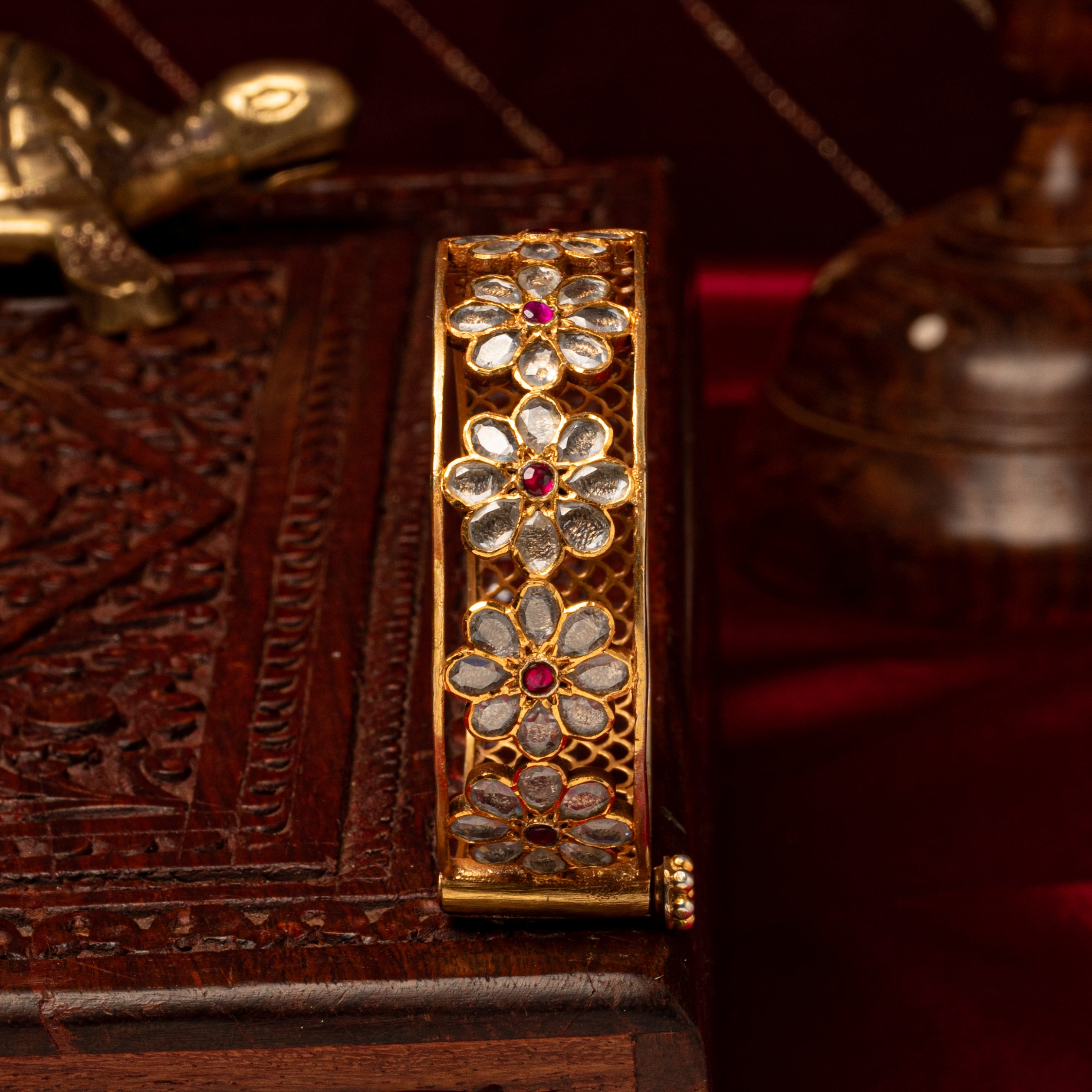 Kumudini Kundan Kada