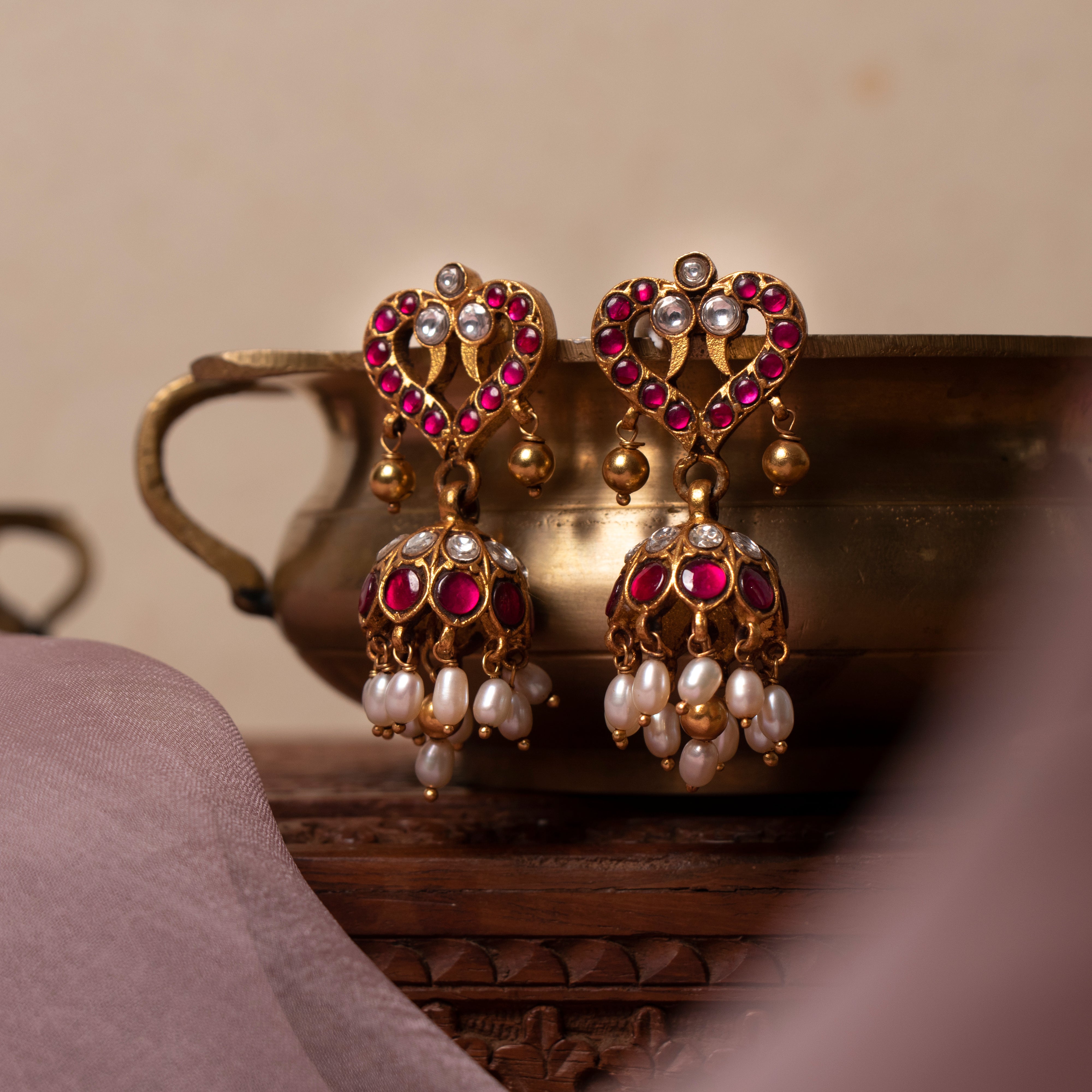 Anahi Kundan Jhumkas