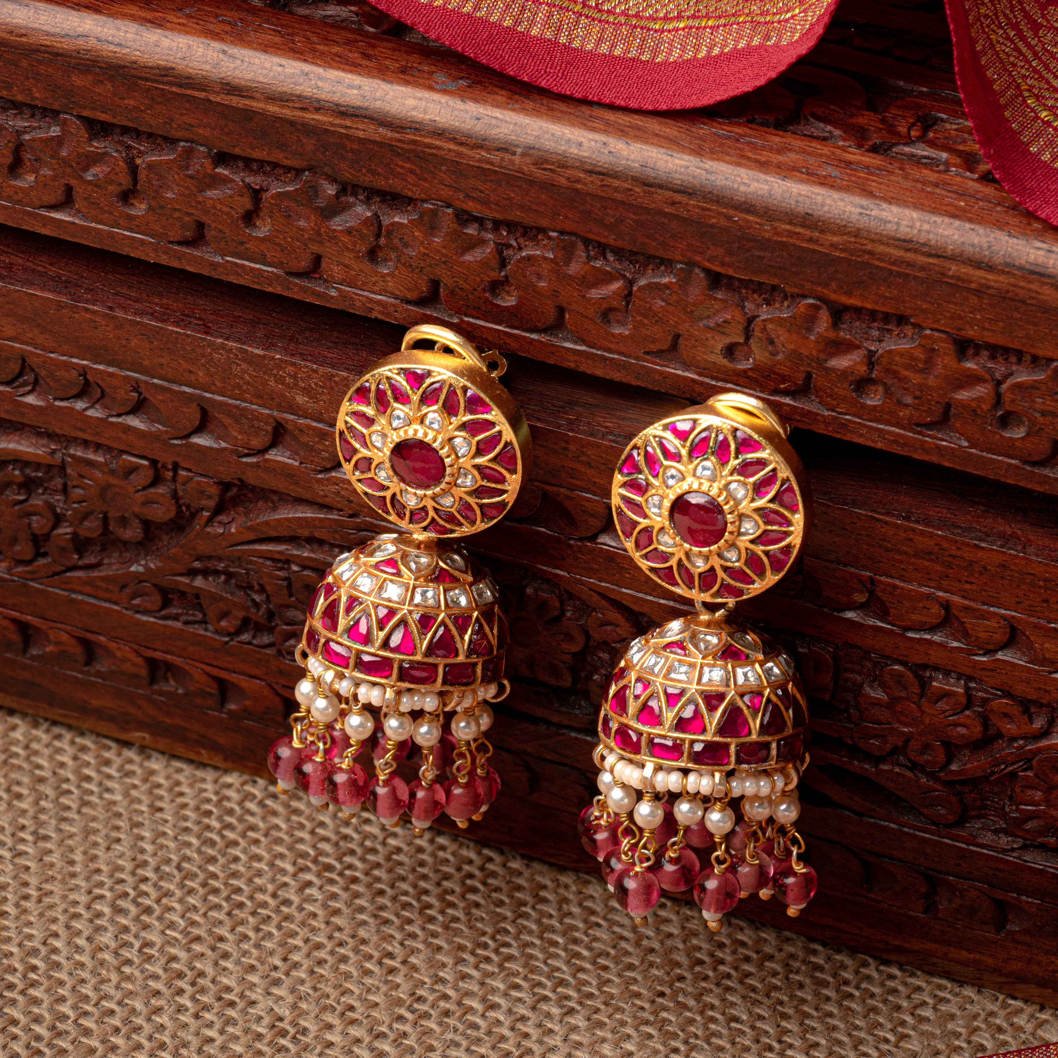 Sundara Kundan Jhumka