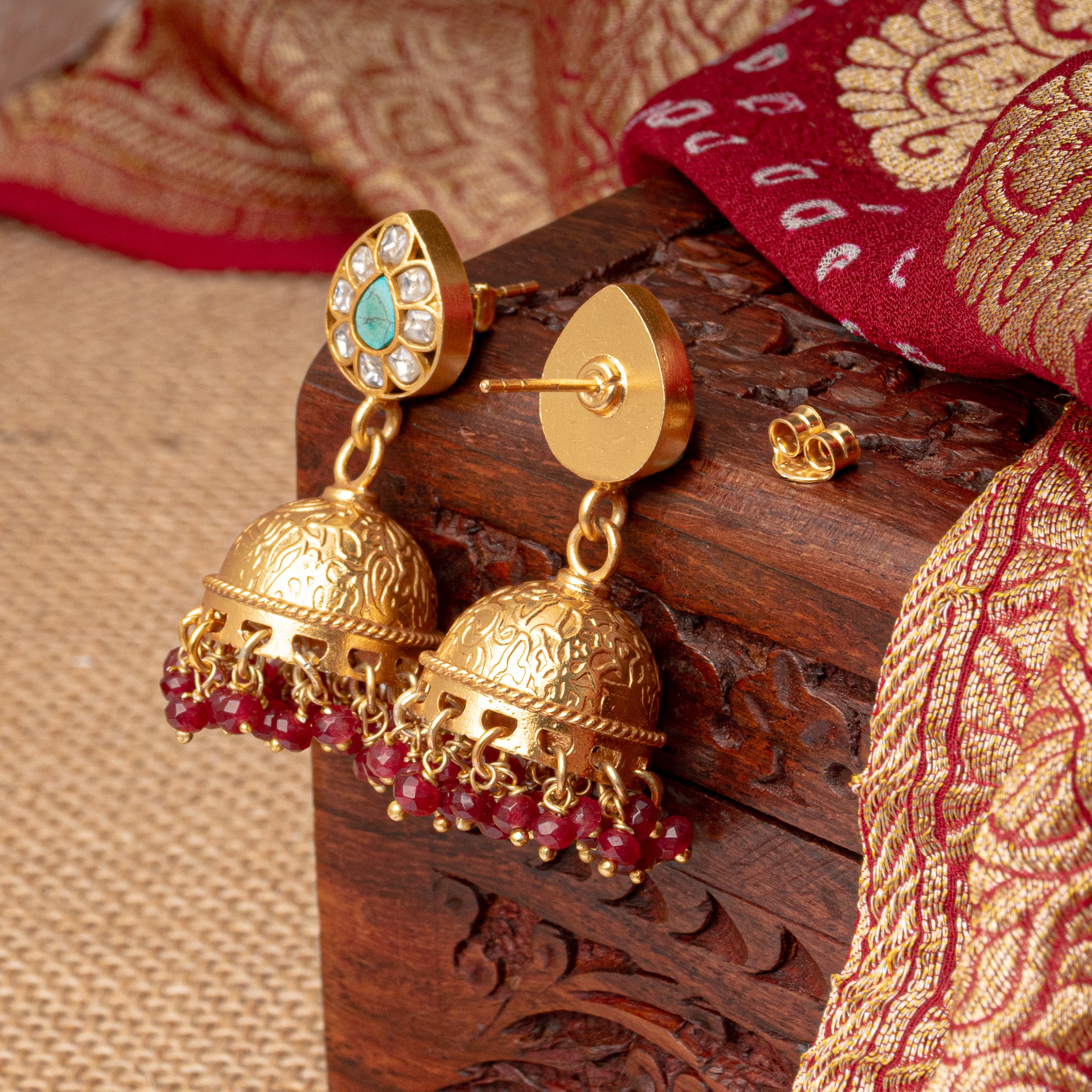 Kanmani Kundan Jhumka