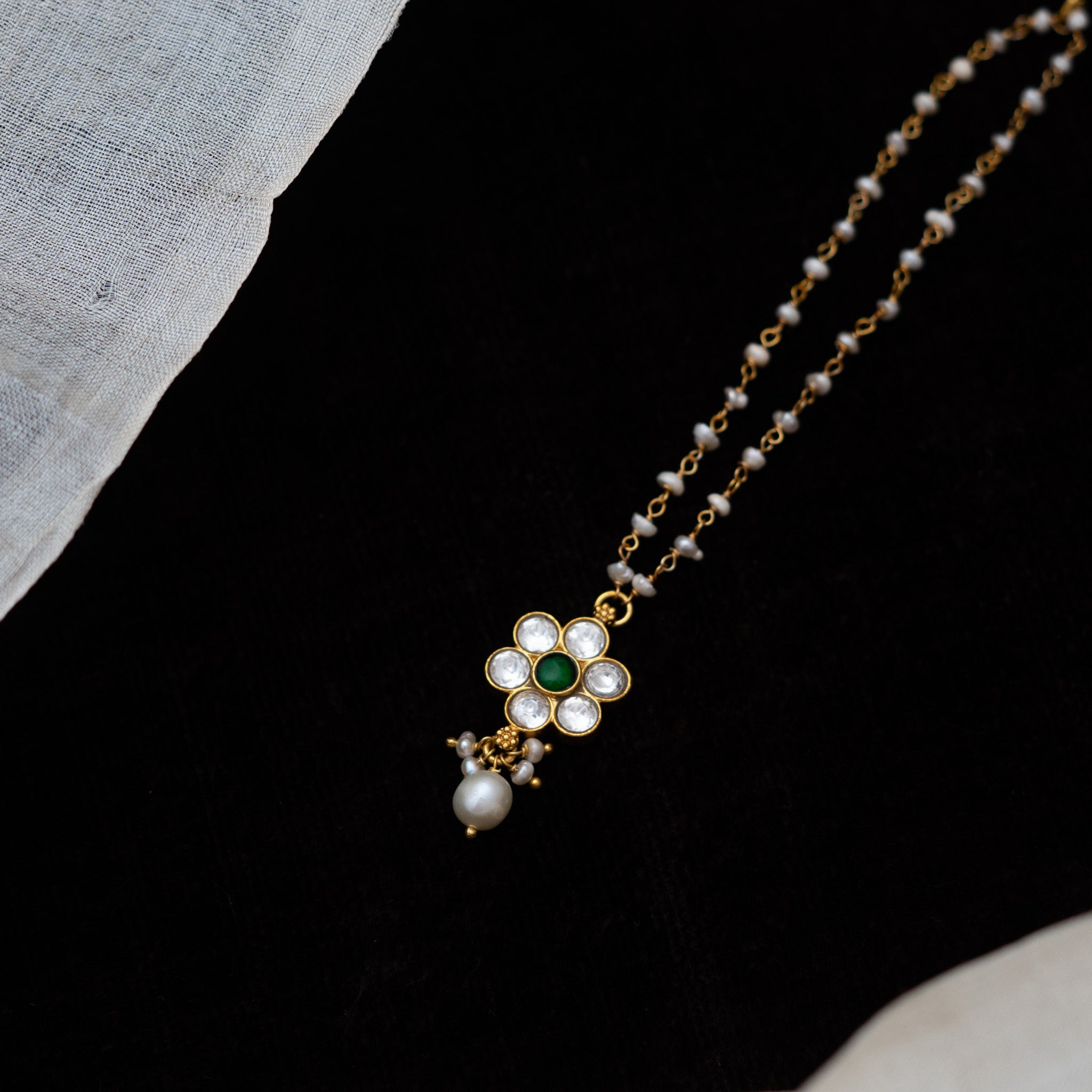 Mahnoor Kundan Mangtika