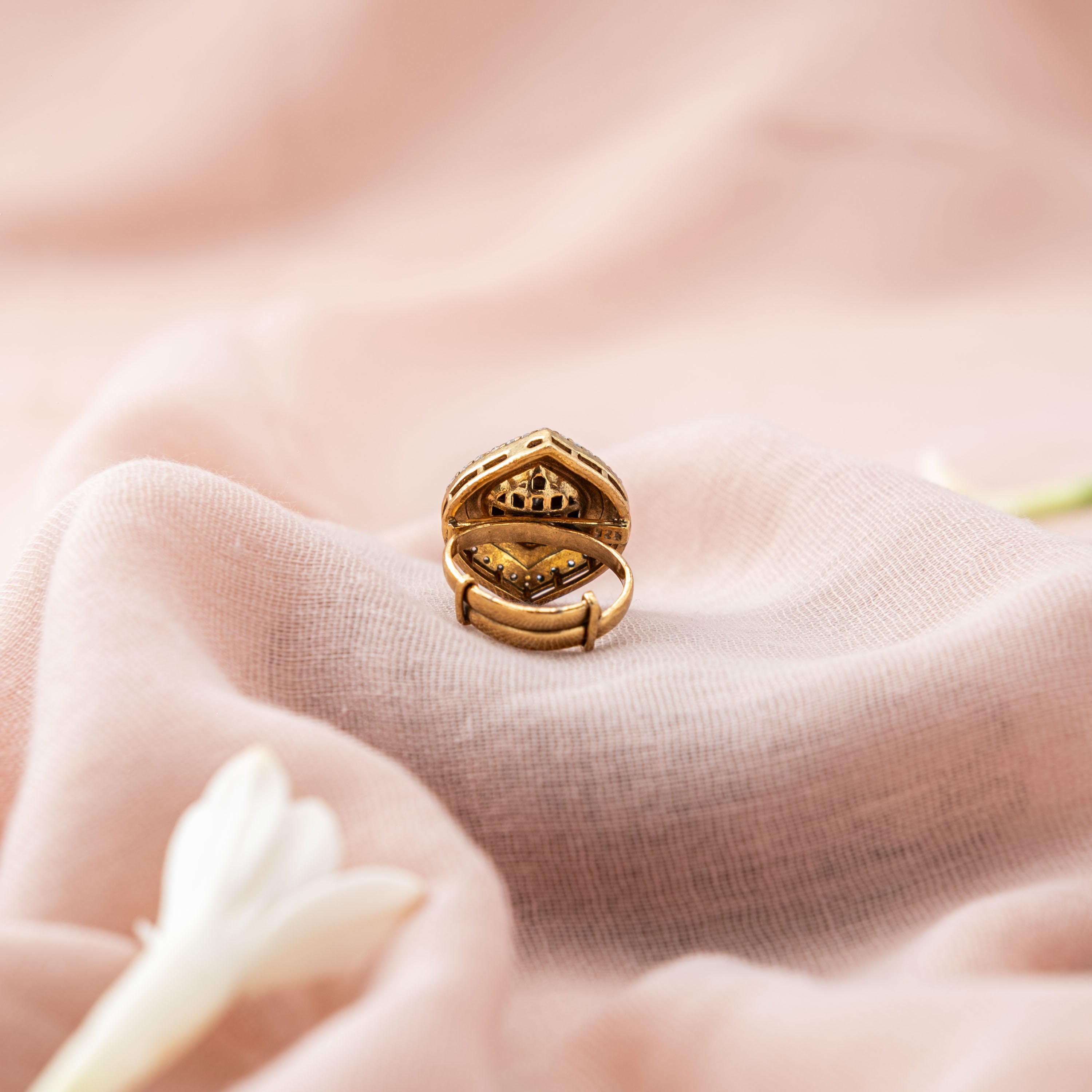Kairavi Polki Ring