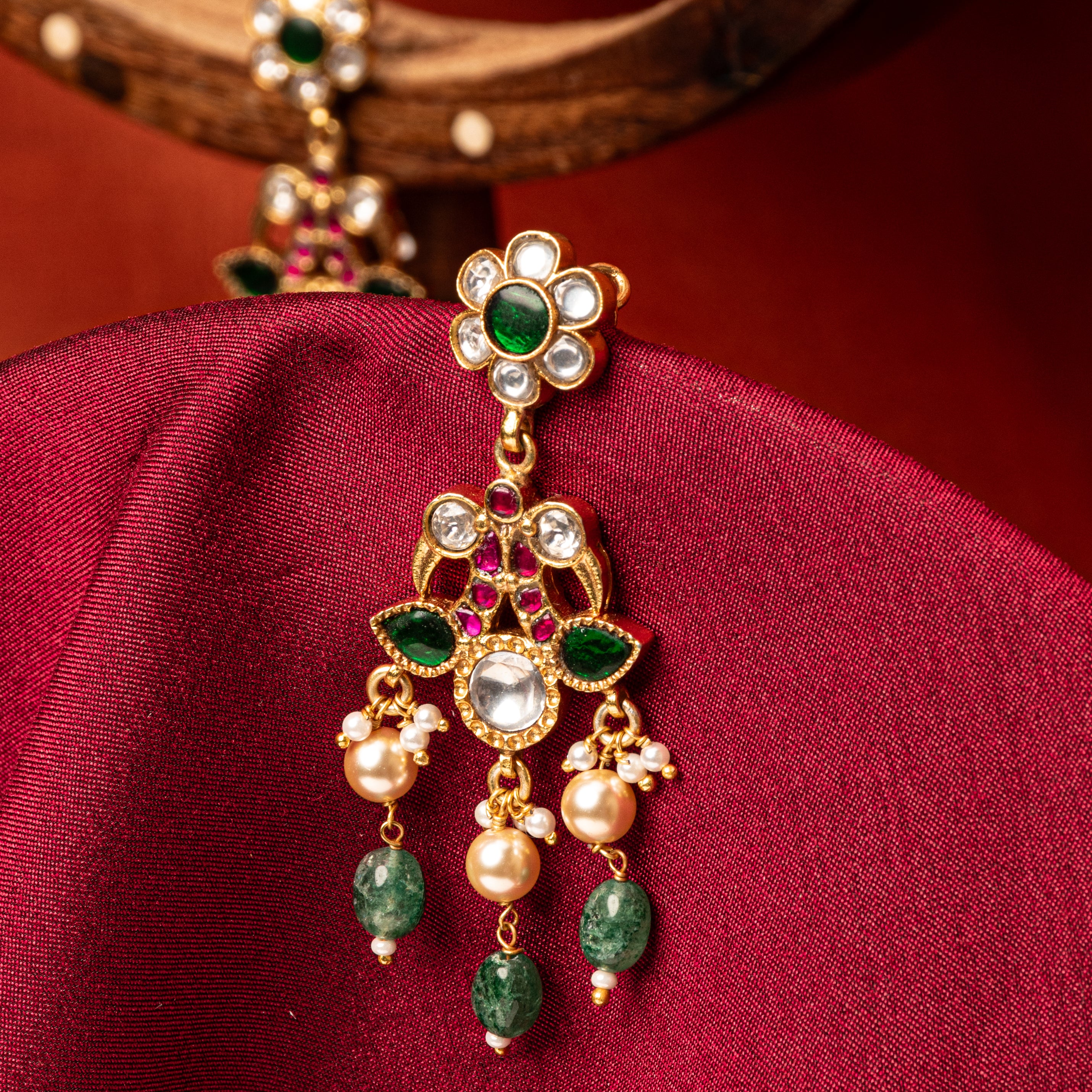 Peira Kundan Hangings