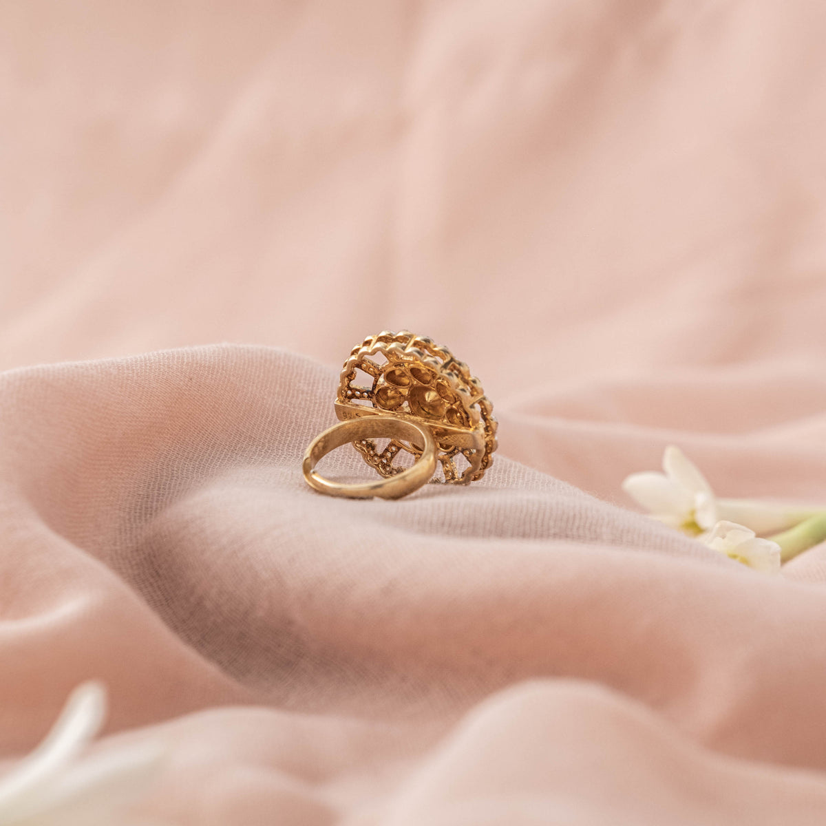 Jaali gallery and adjustable band beneath the polki cluster ring, gold plated 925 silver