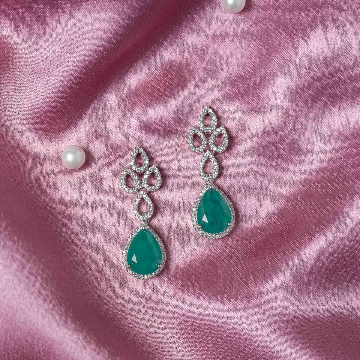 Geometric CZ hangings with emerald-green teardrops in bright 925 silver