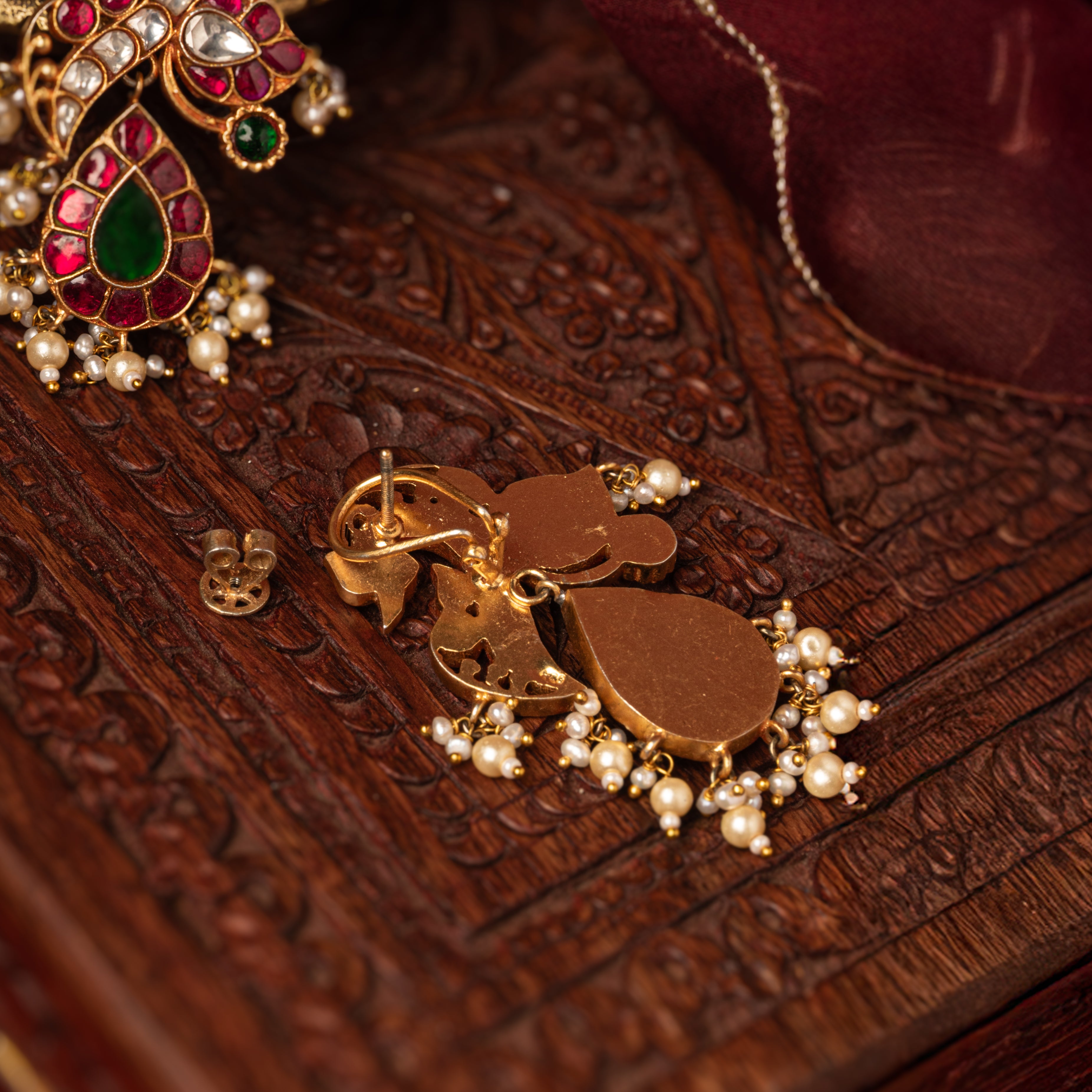 Virelle Kundan Hangings