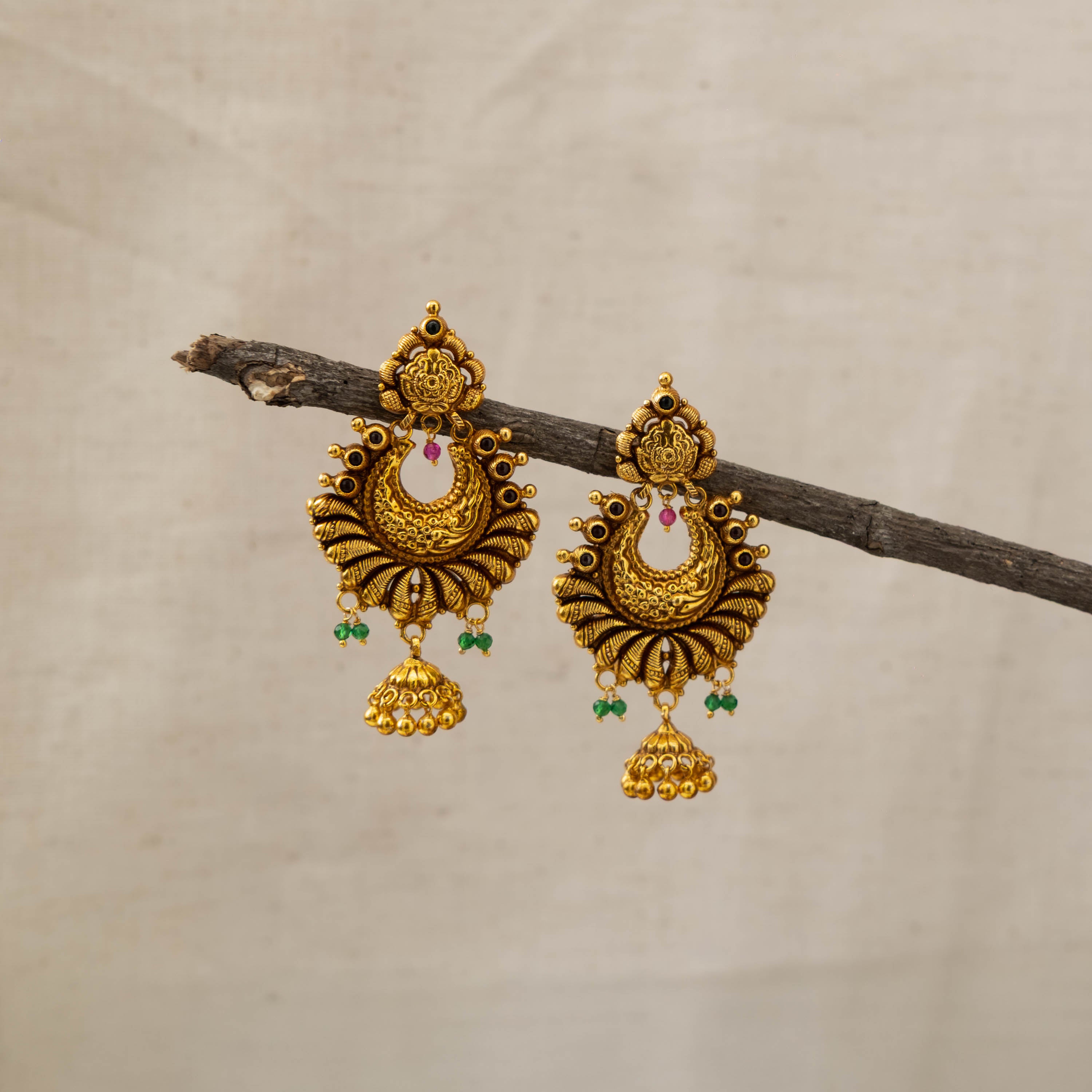 Janani Nakaas Jhumka