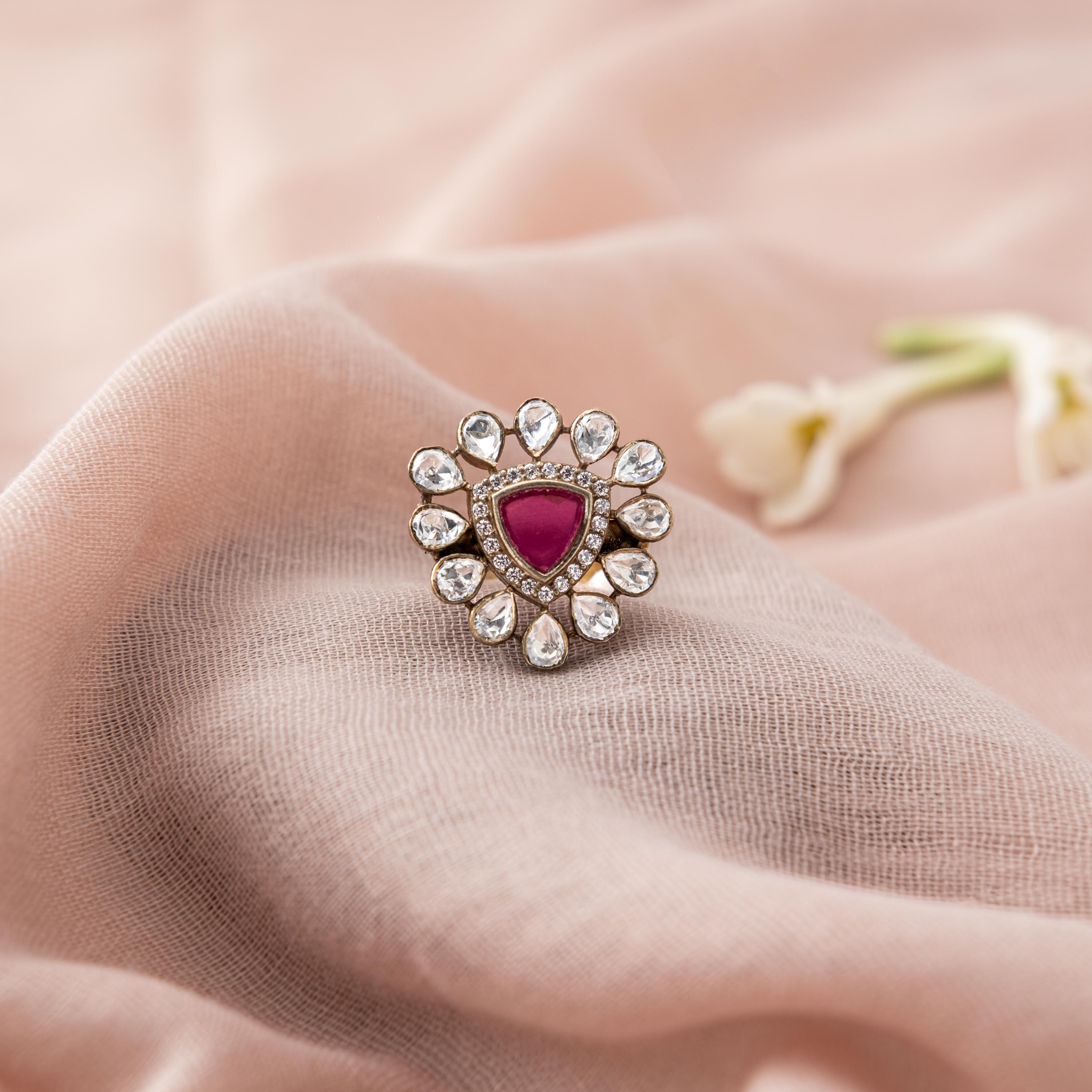 Gunjan Victorian Ring