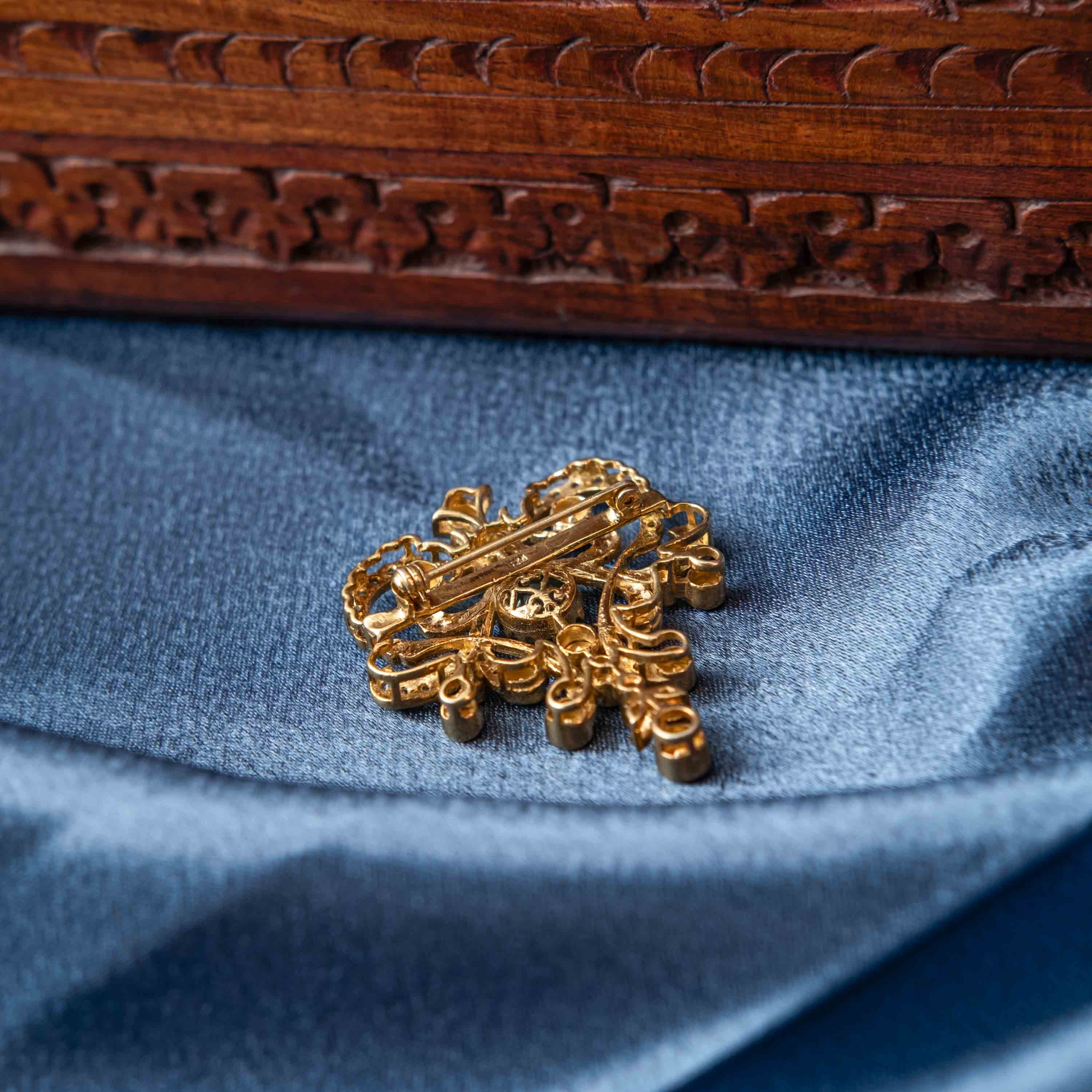 Veerang Victorian Brooch
