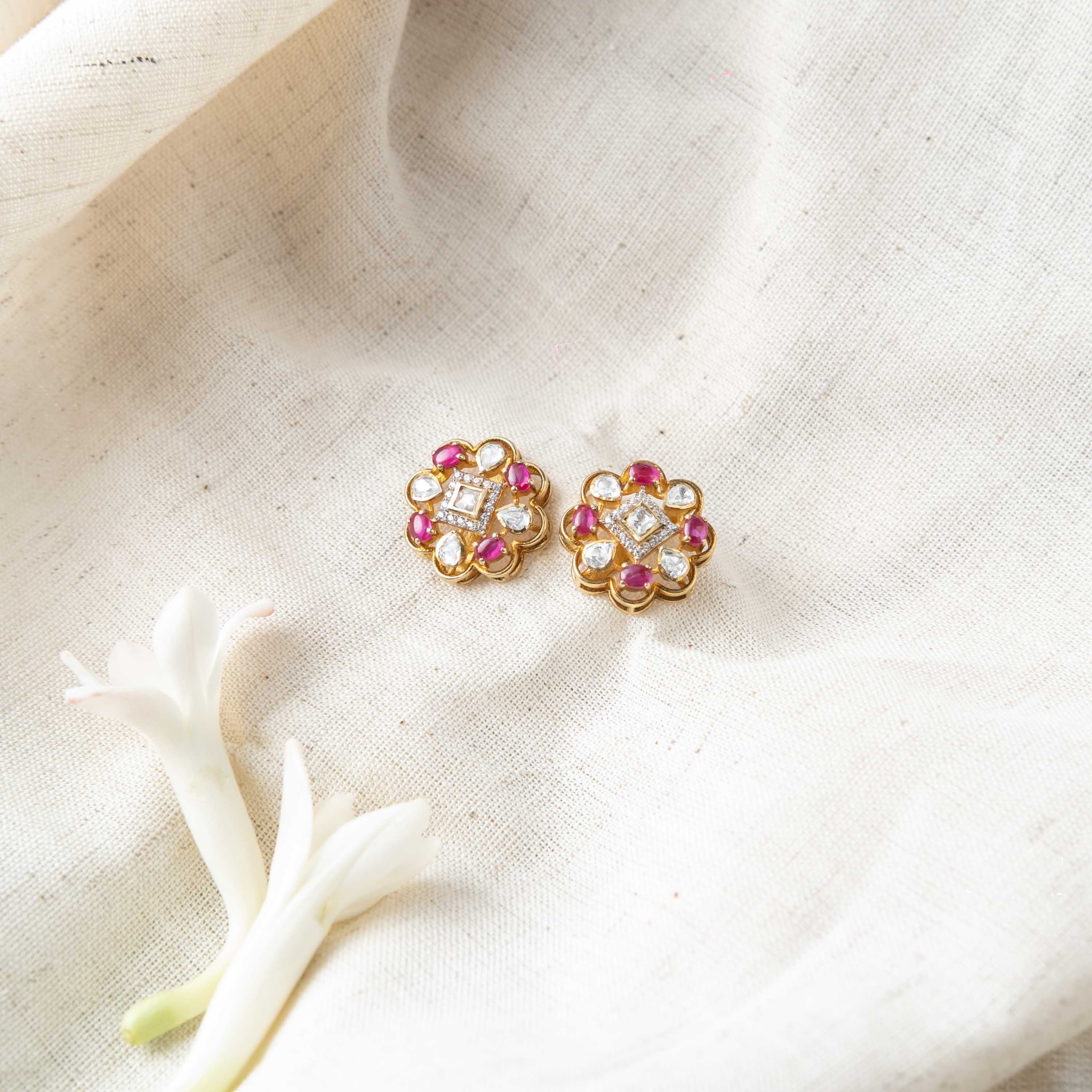 Sunehri Polki Studs