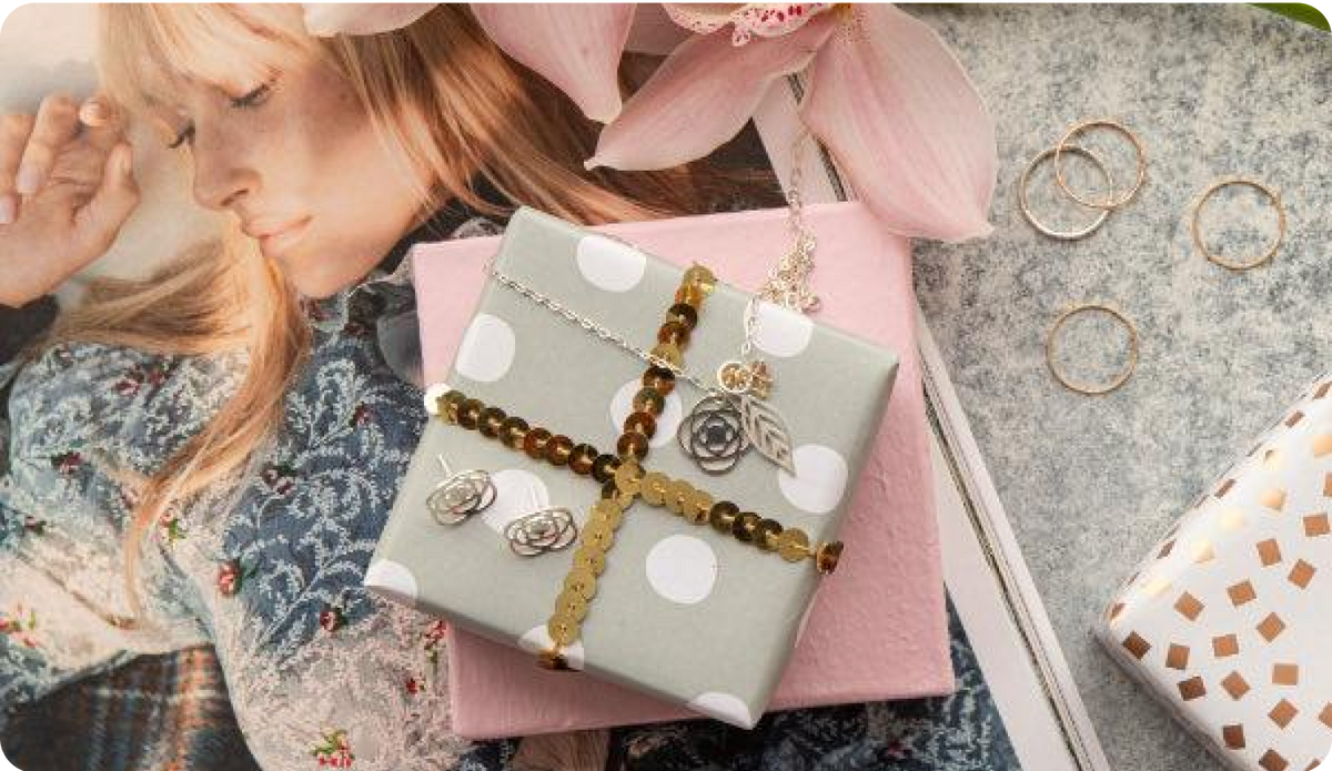 How to choose gift for women in 6 steps