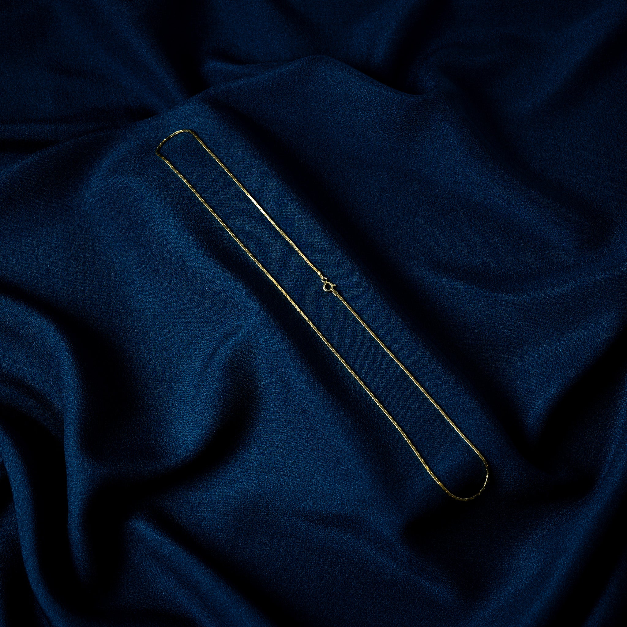 Flat bar link neckchain in gold plated 925 silver, short bars joined at pinched waists
