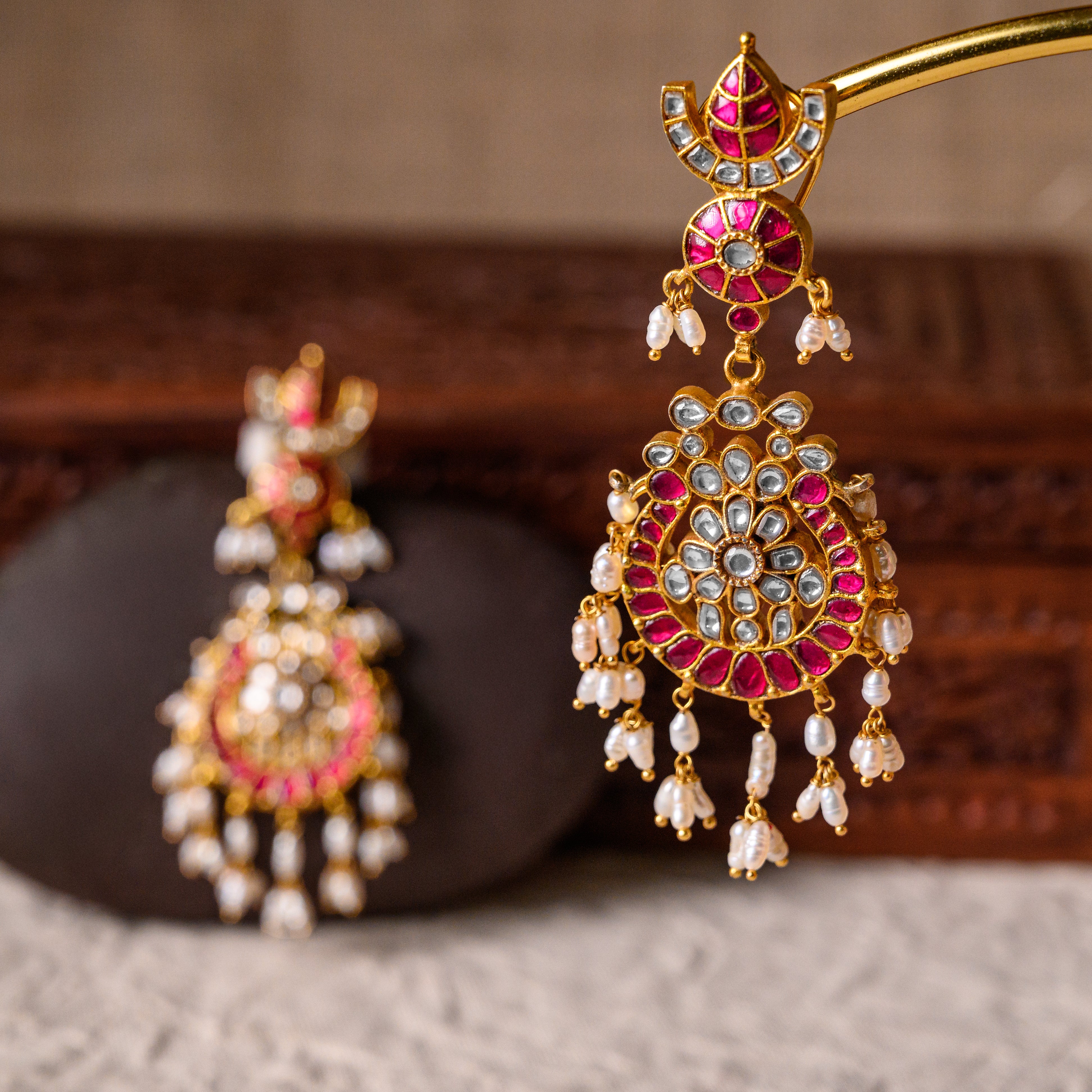 Sharvika Kundan Hangings