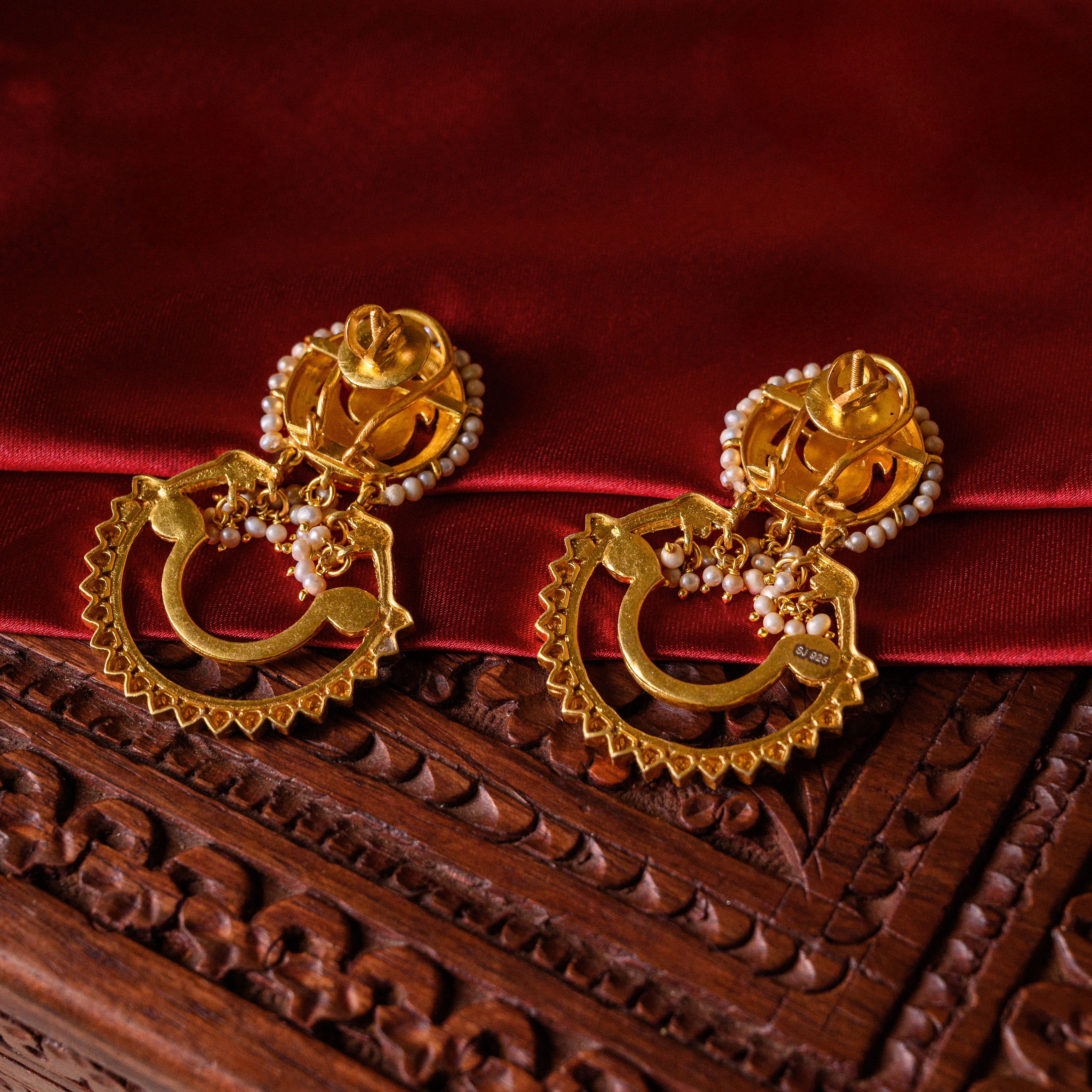 Chandrika Kundan Chandbali