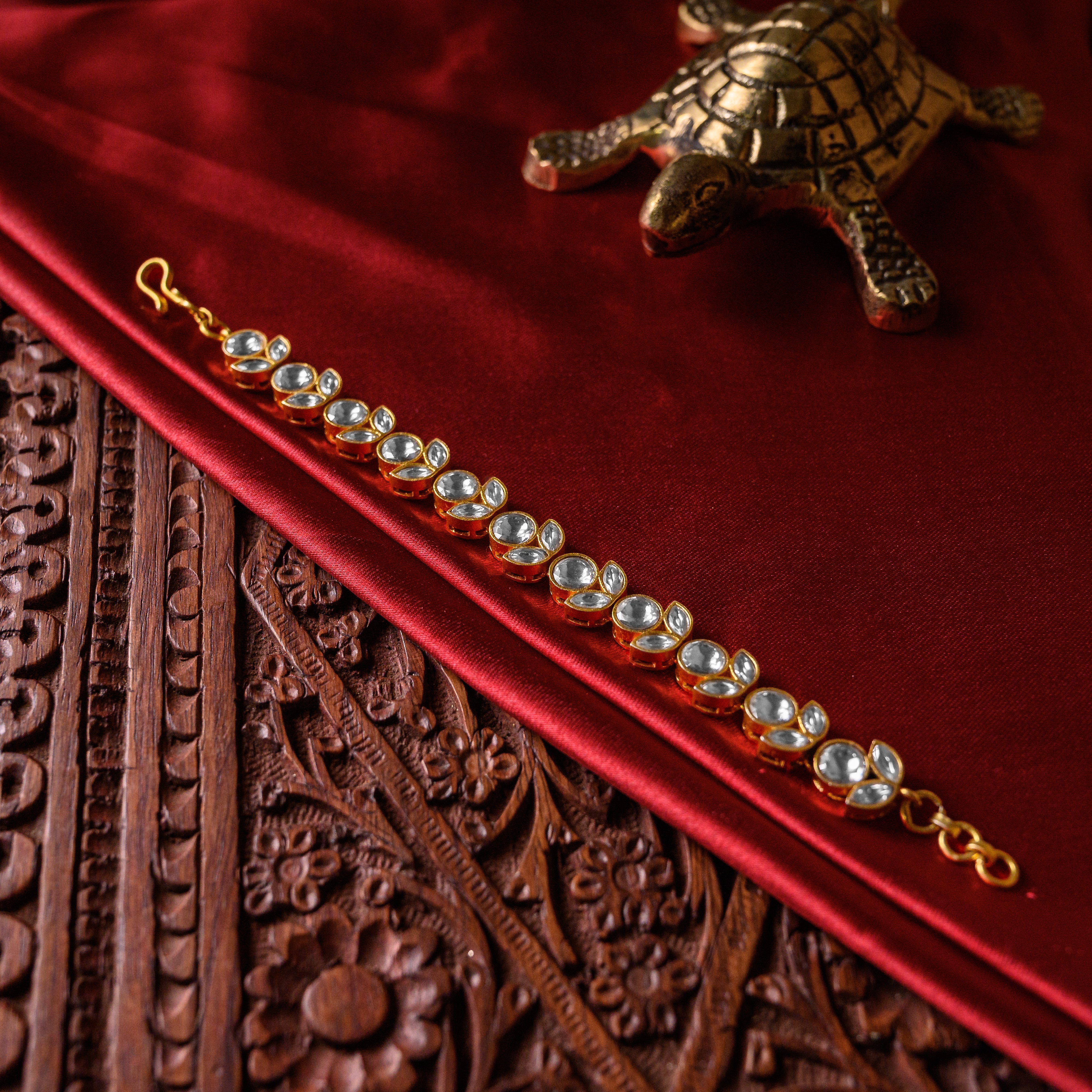 Amara Kundan Bracelet