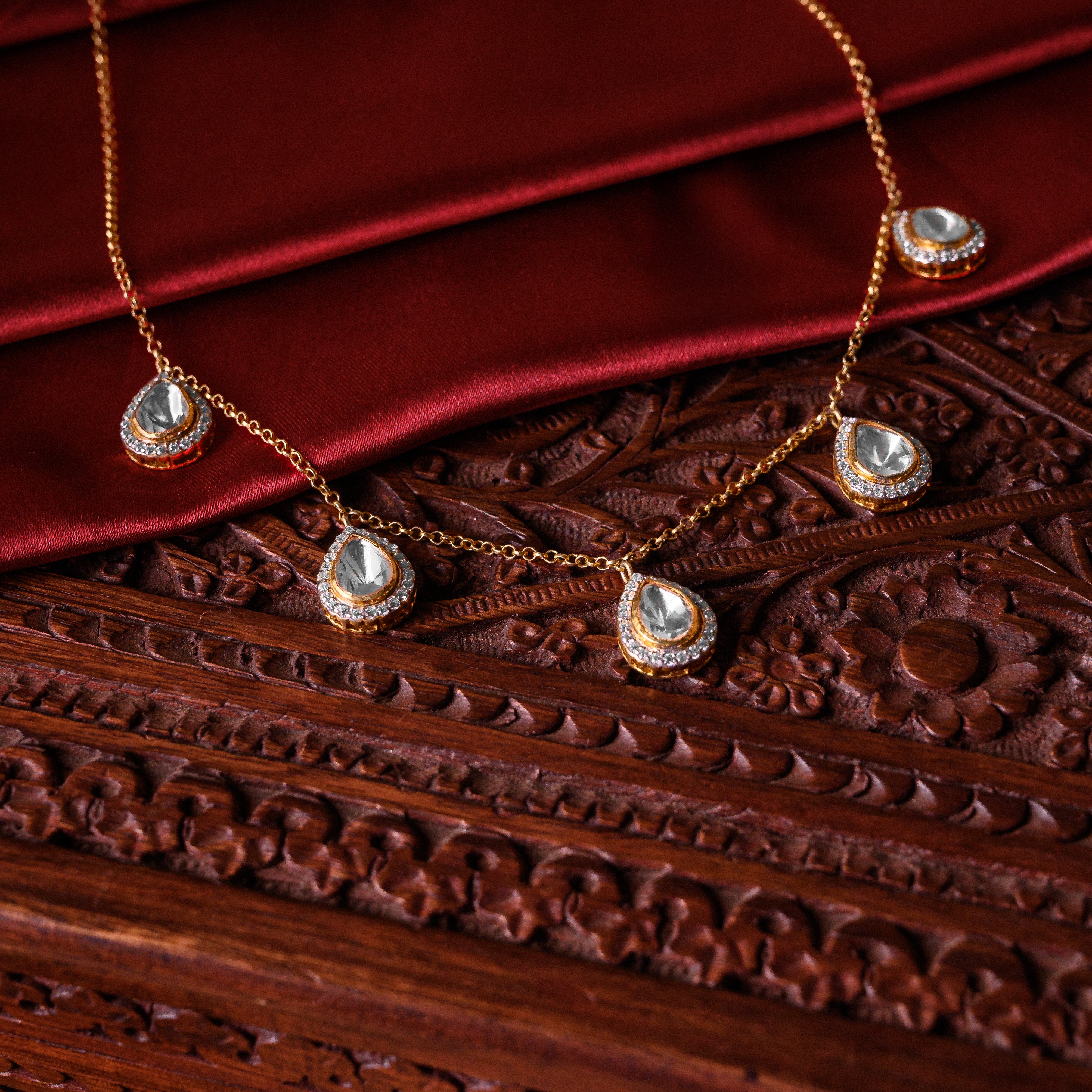 Close-up of Amara Raga Polki choker detailing