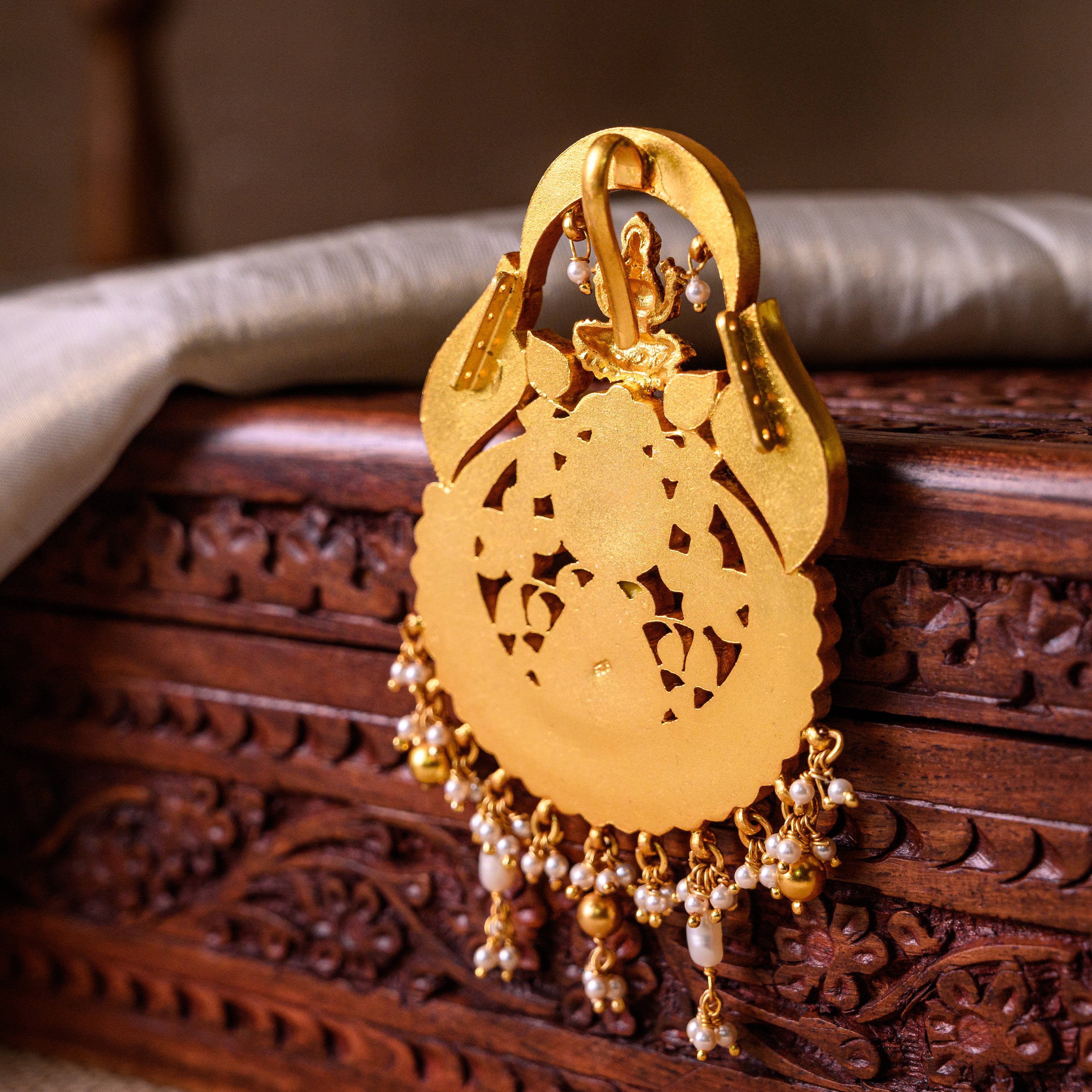 Vaishnavi Kundan Pendant