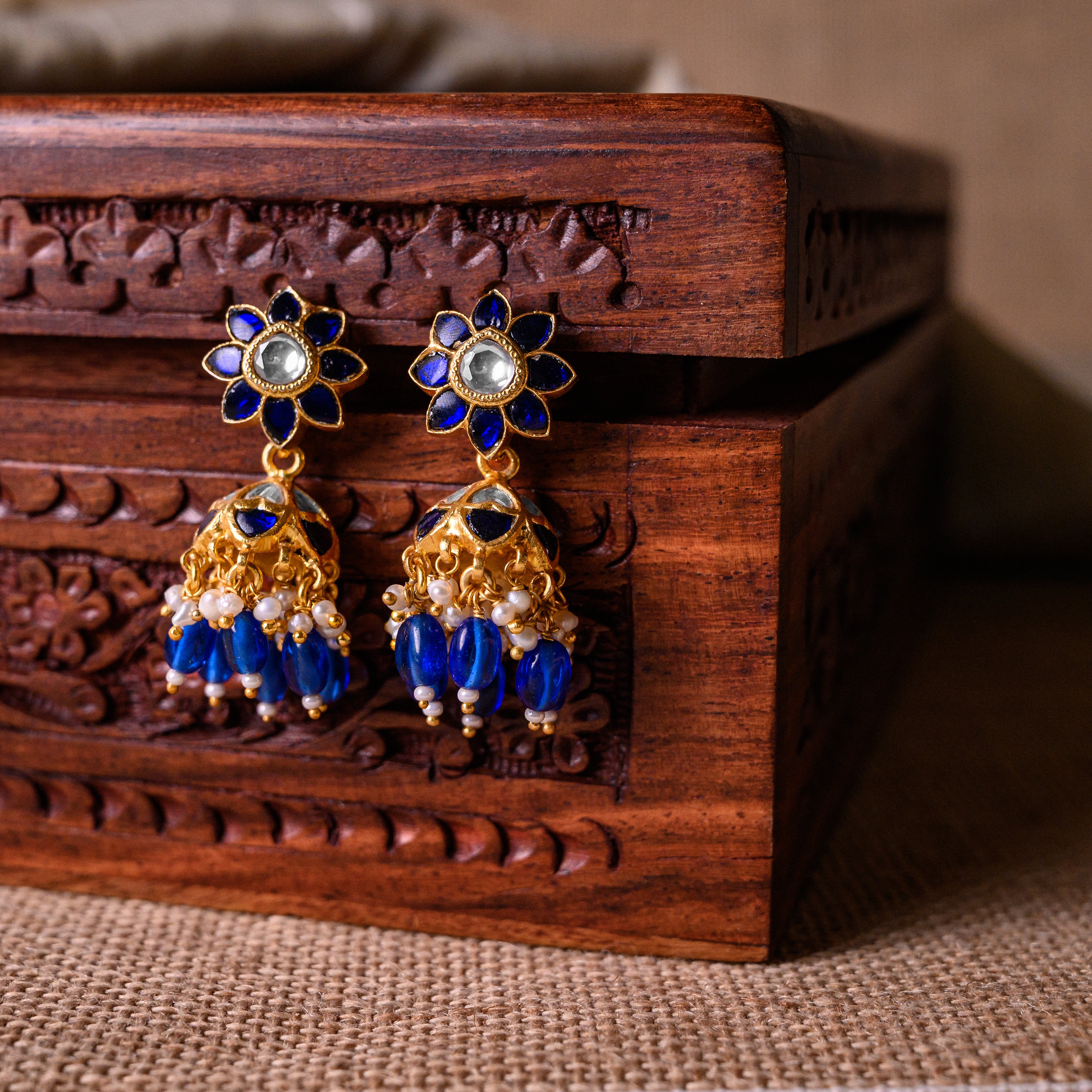 Neelambari Kundan Choker Set