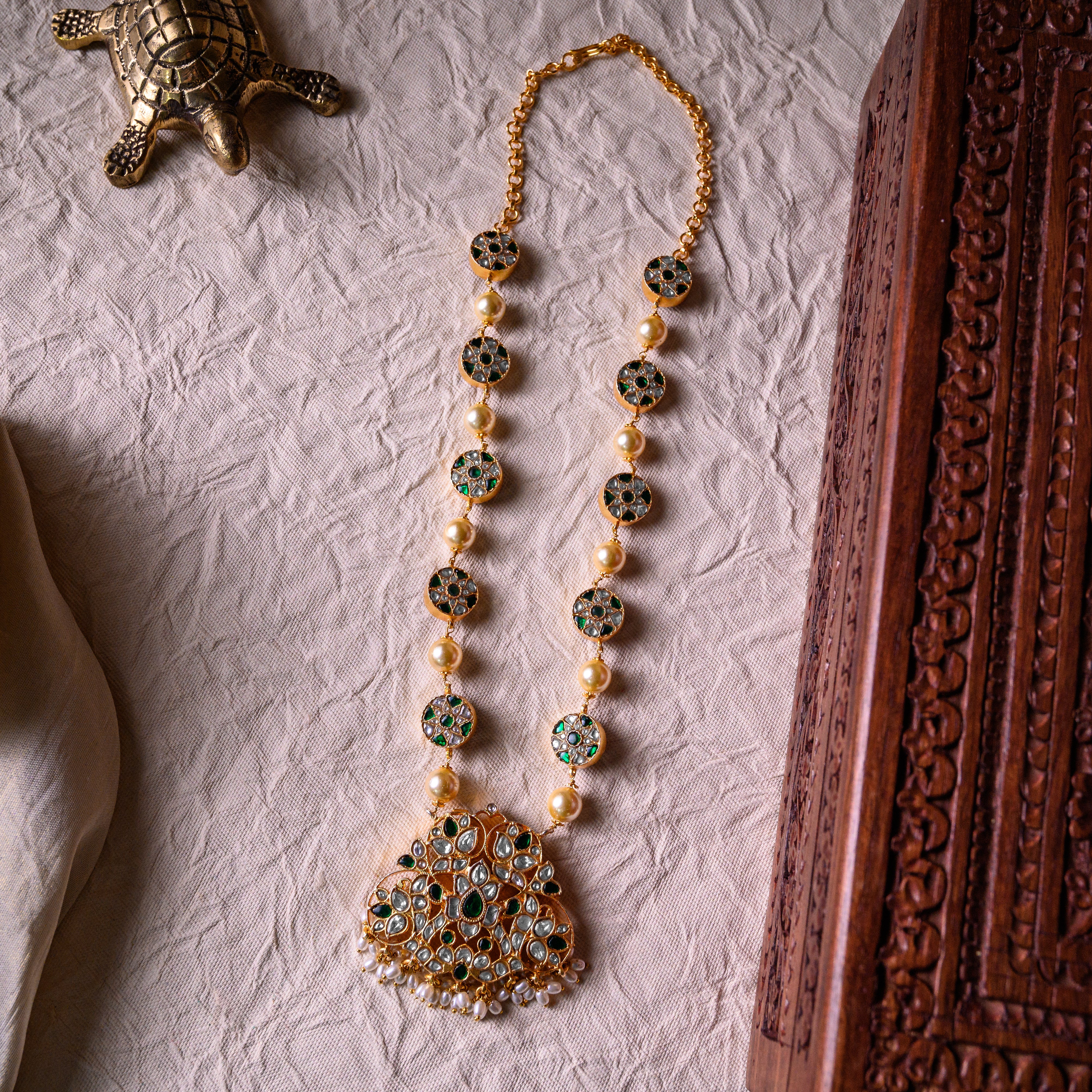 Rangdhaara Kundan Pendant Mala