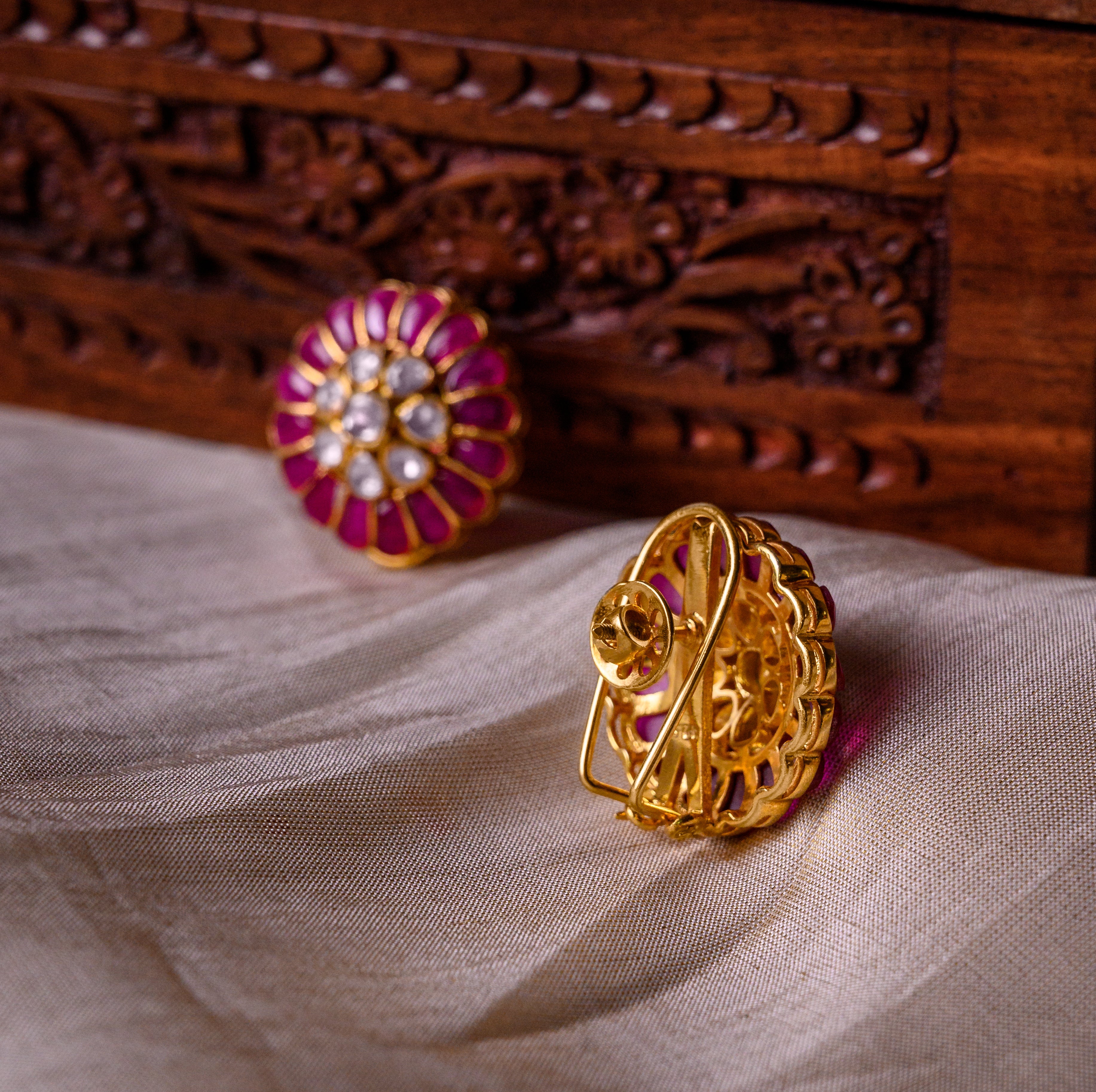 Nova Polki Studs