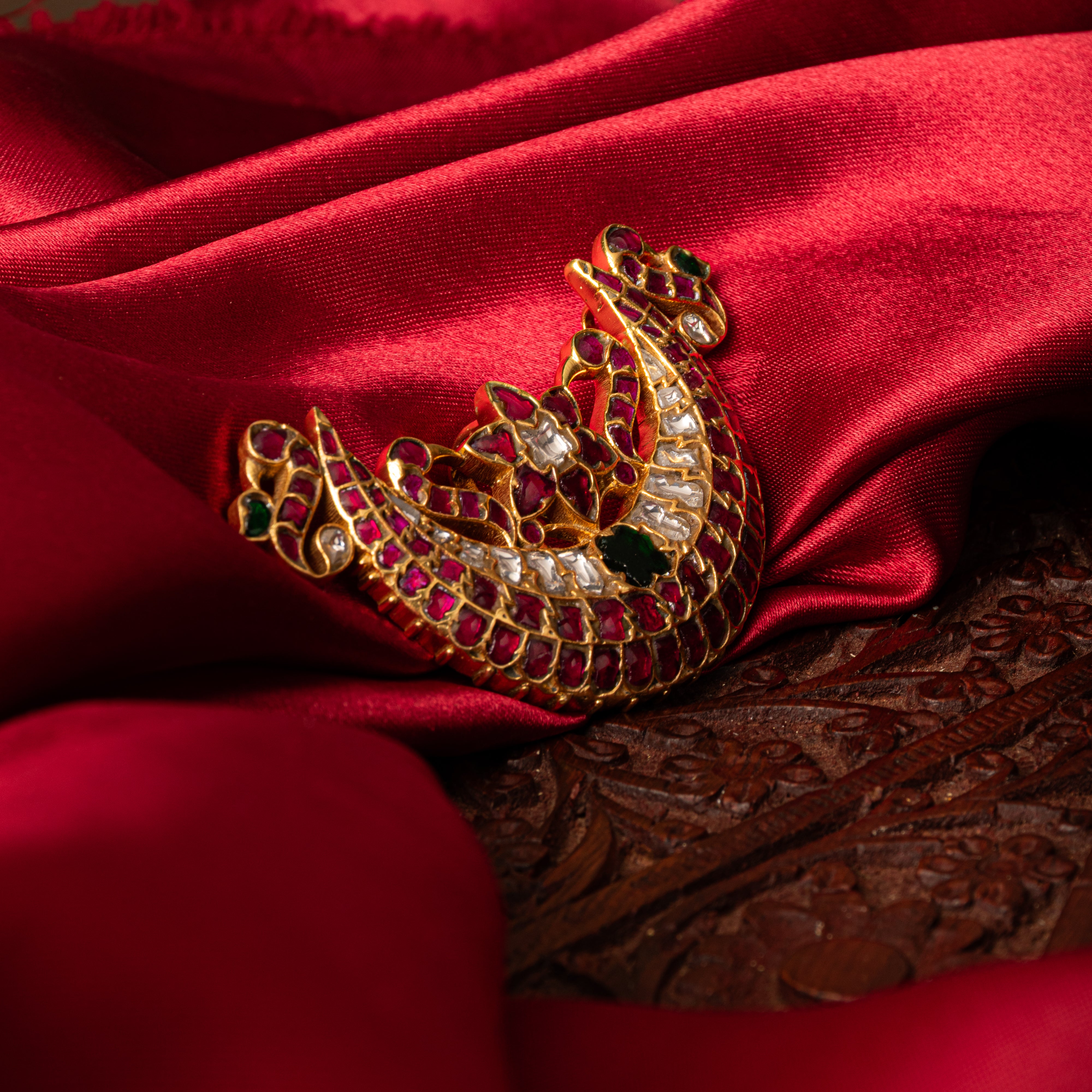 Mahnoor Kundan Pendant