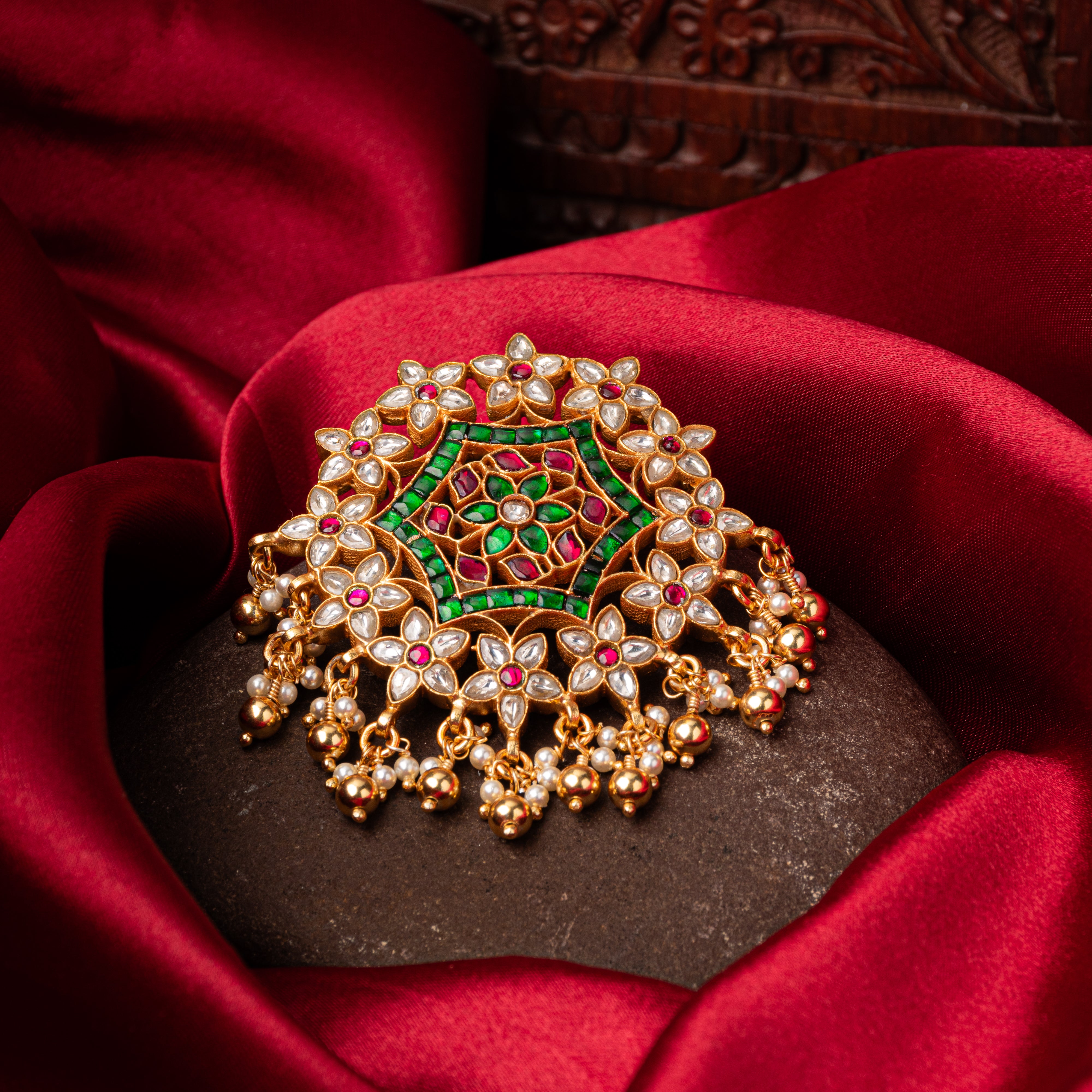 Chakra Kundan Pendant