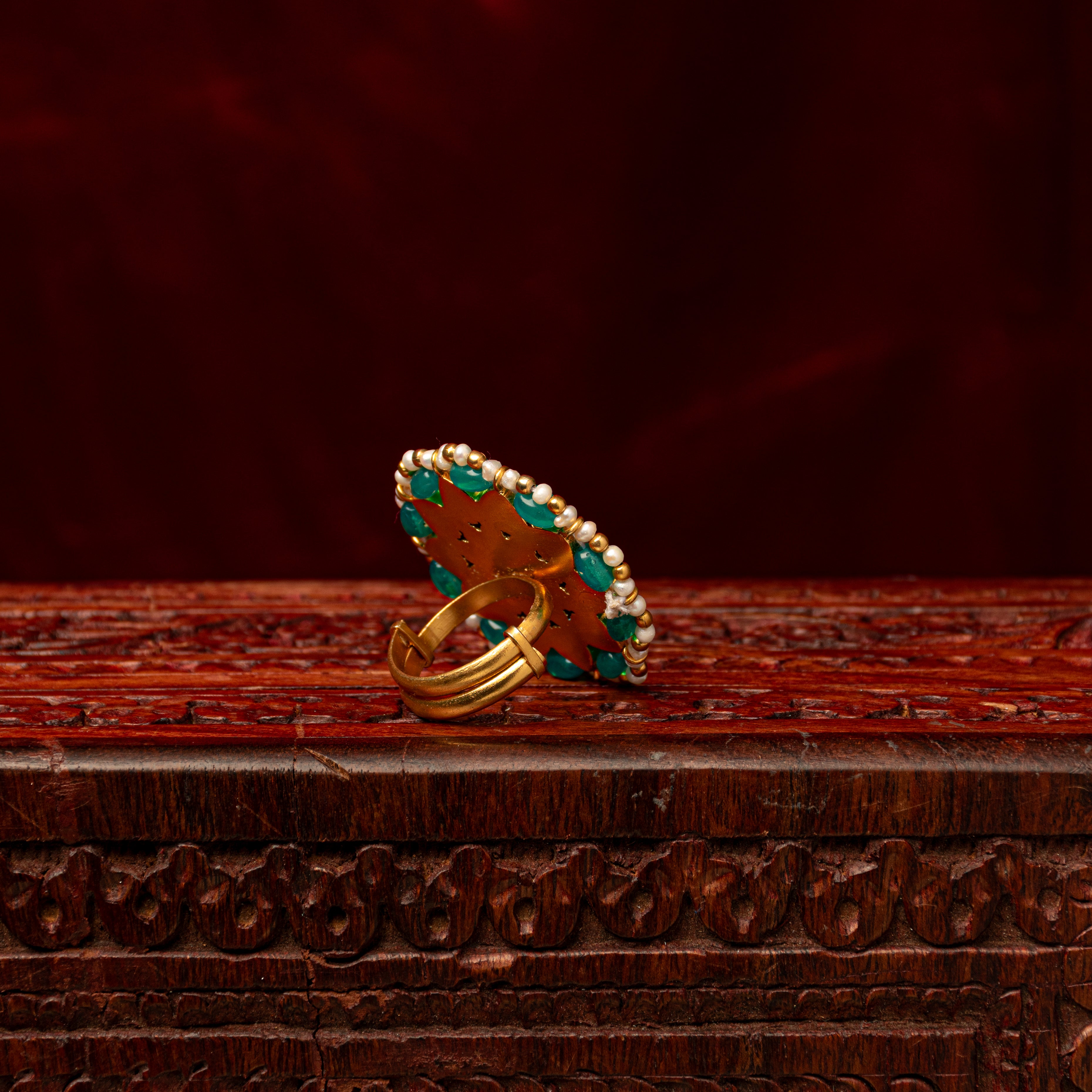 Neel-Raag Kundan Ring