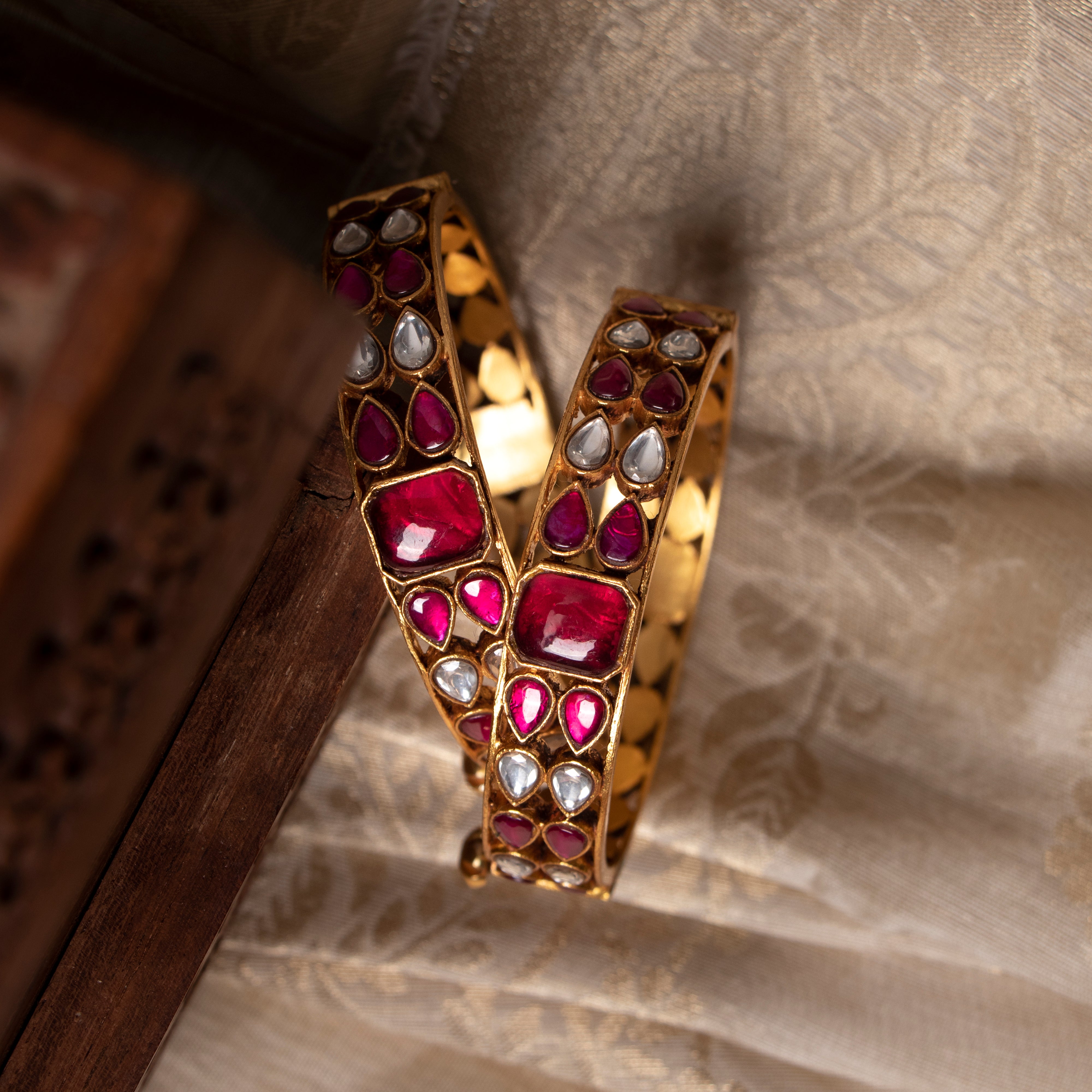 Manikarnika Bangle (Single piece)