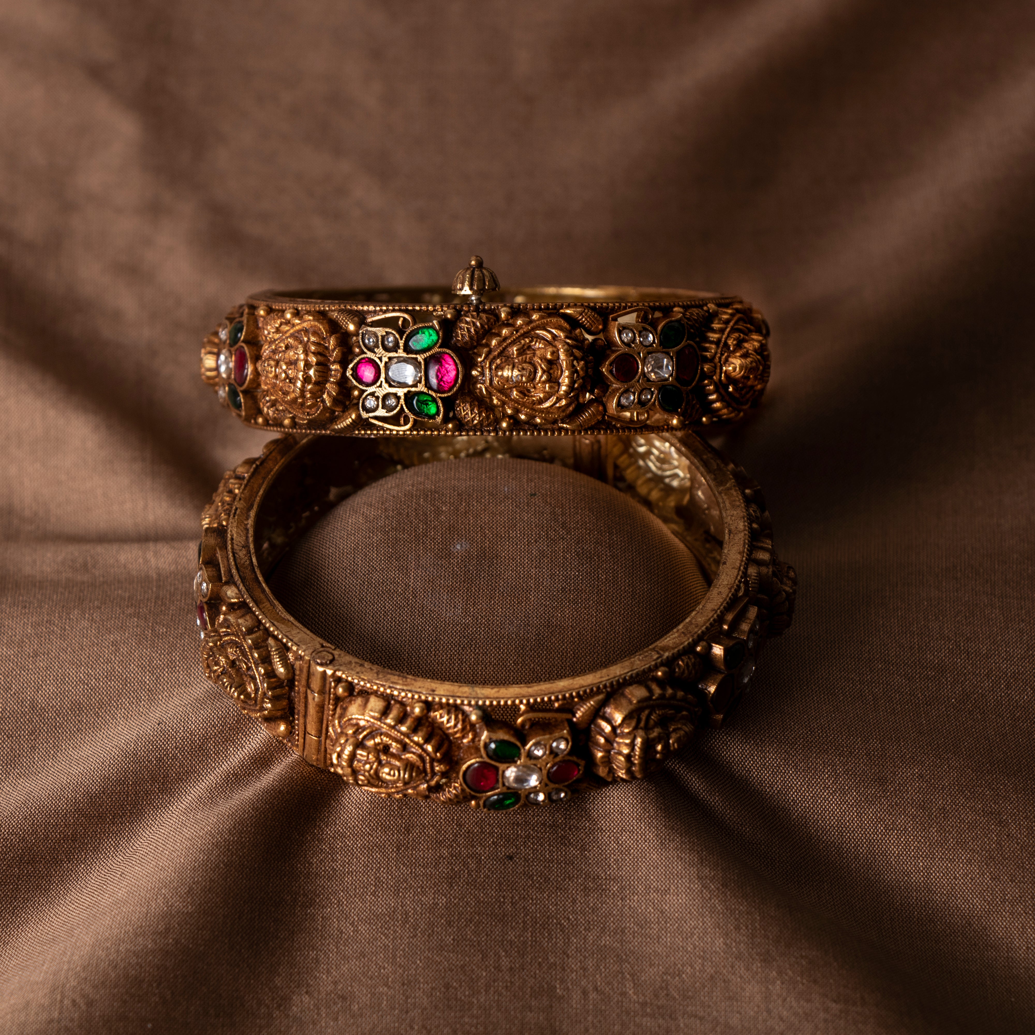 Maya Nakaas Bangle (Single Piece)