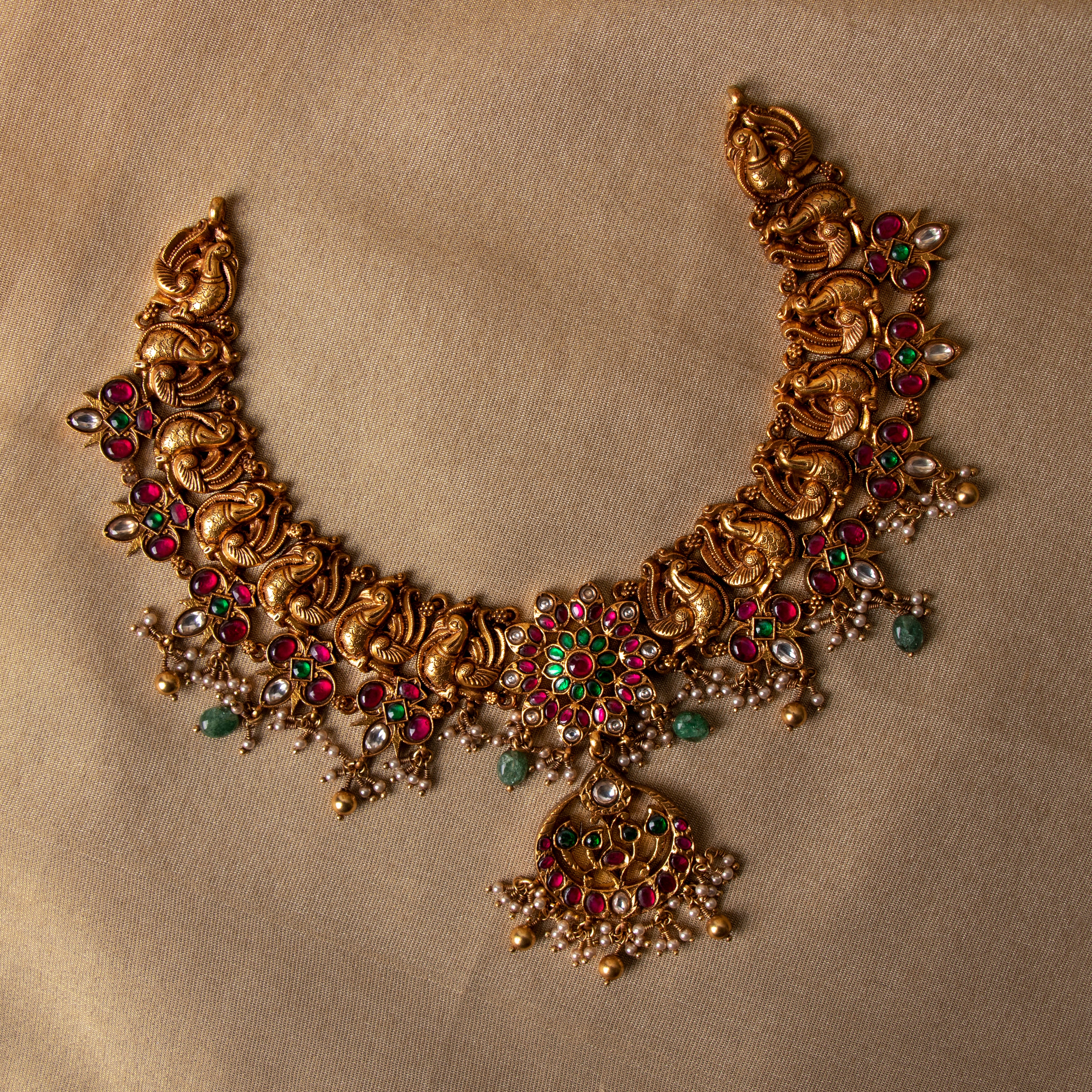 Ditiya Nakaas Necklace