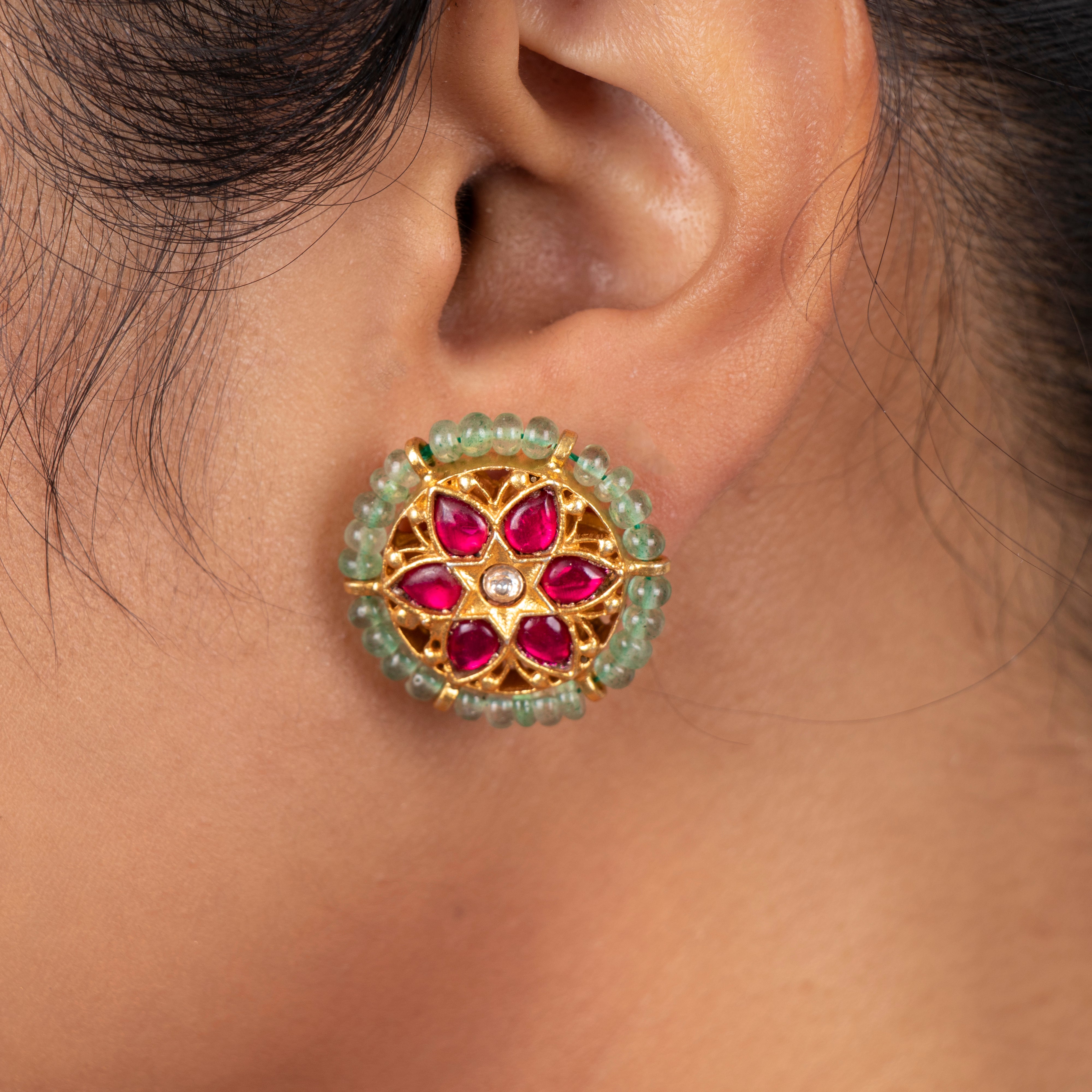 Model wearing Harini Kundan 925 silver stud earrings for everyday styling
