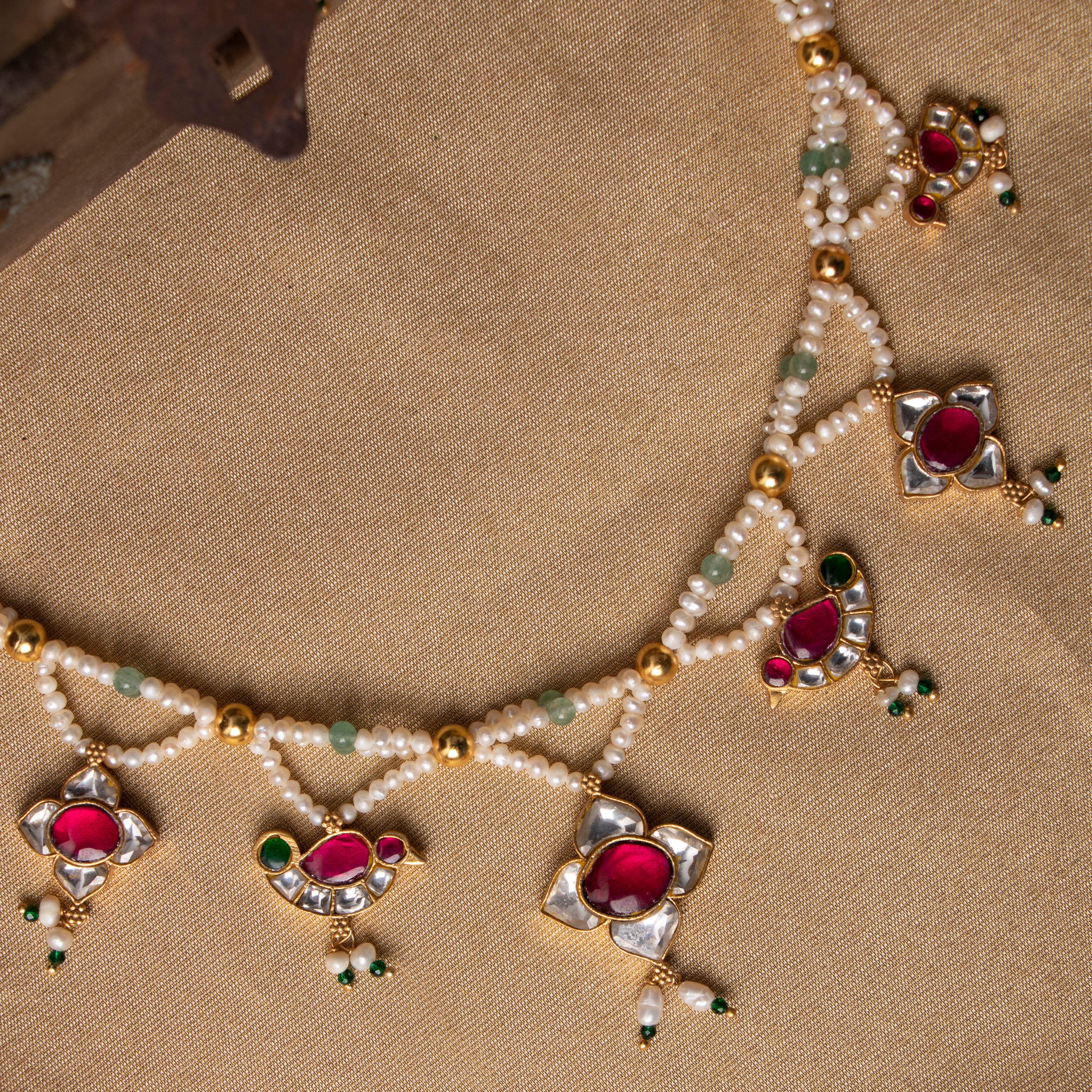 Aisha Kundan Necklace