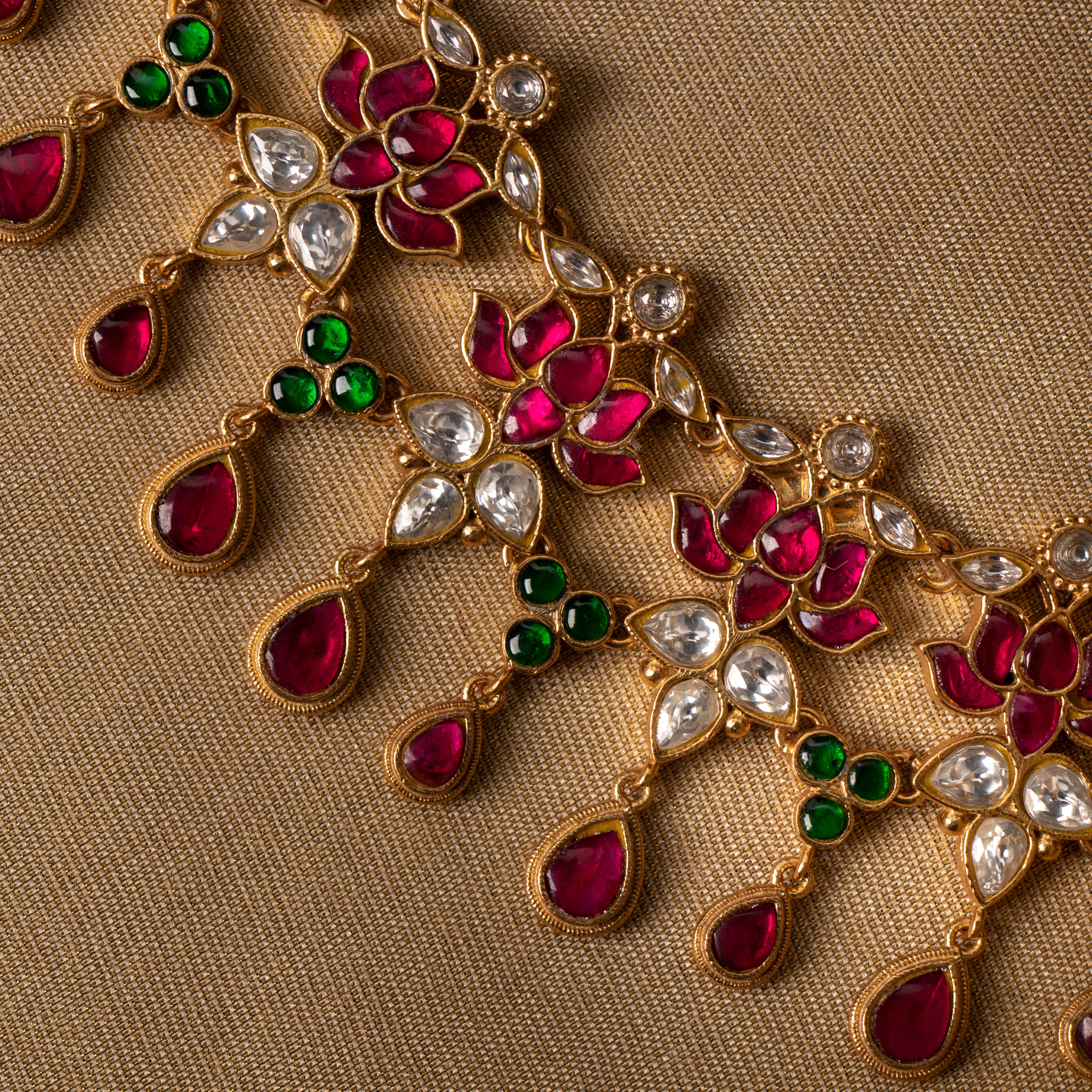 Divija Kundan Necklace