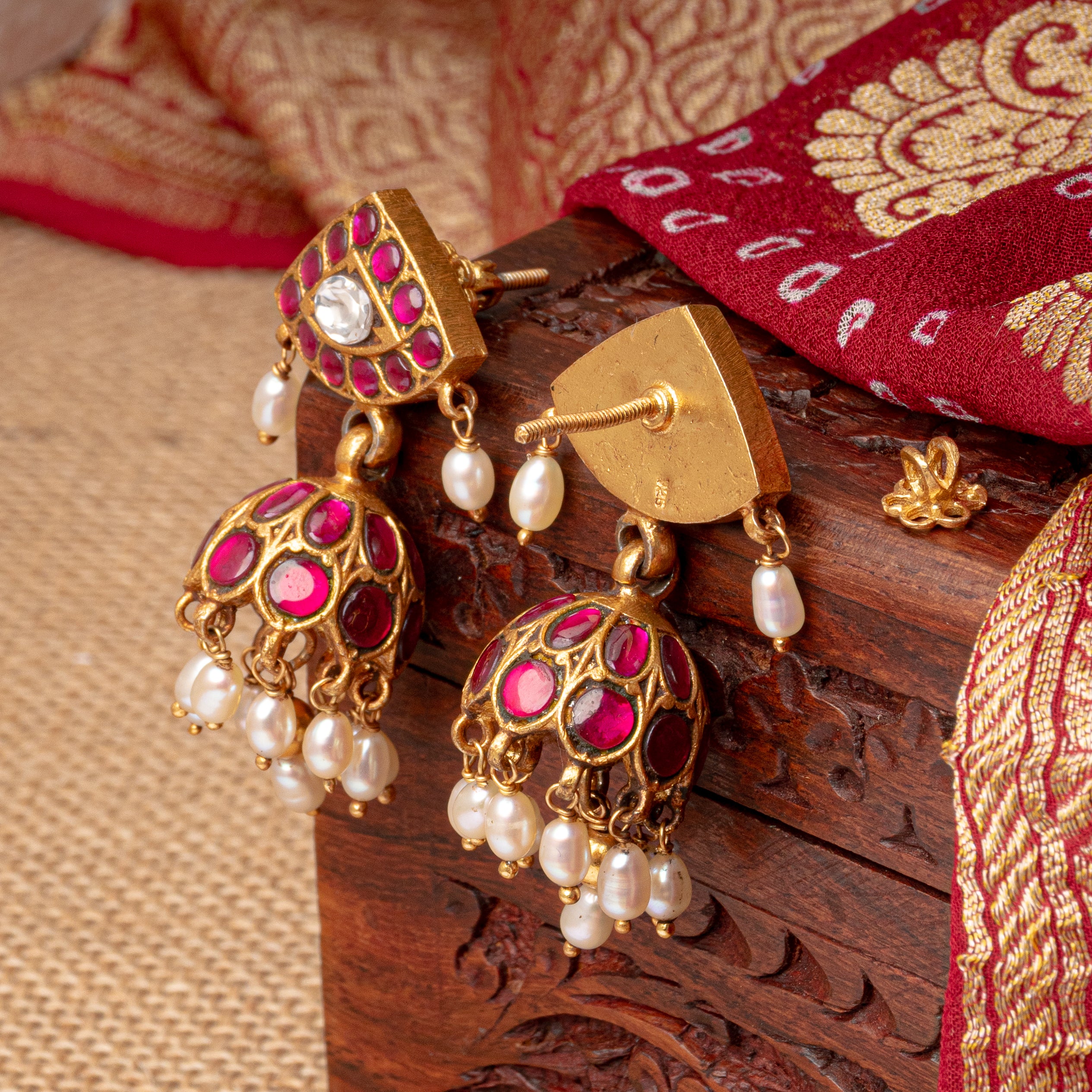 Rangrez Kundan Jhumka