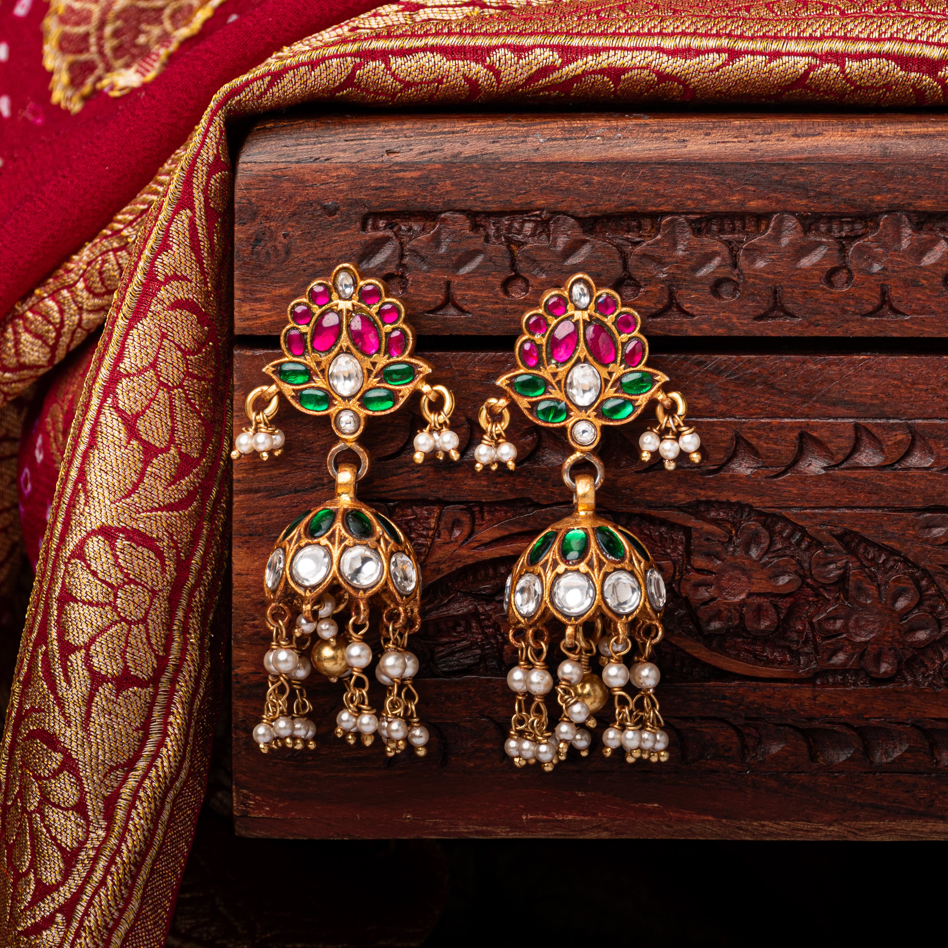 Suhaniyaa Kundan Jhumka