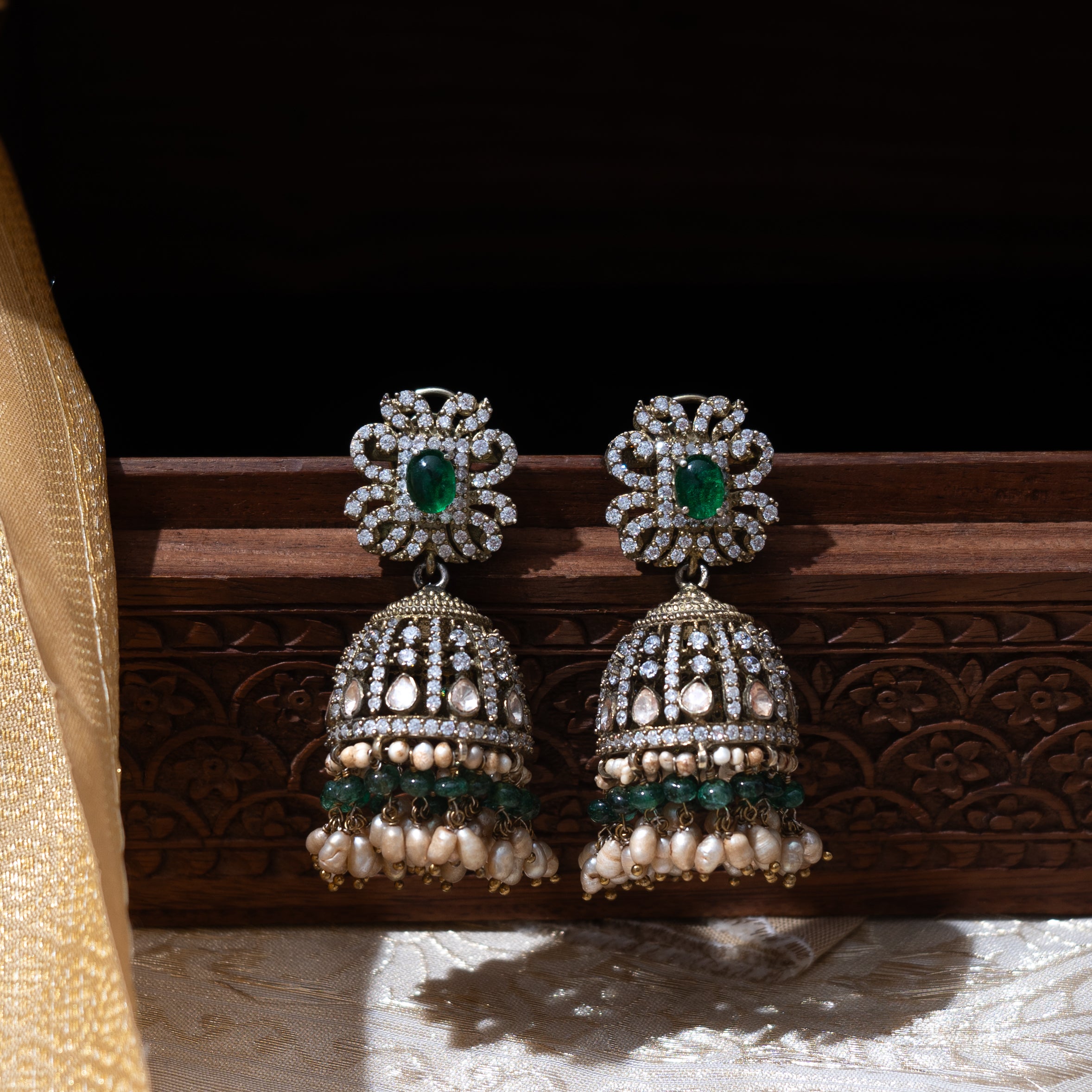 Vismit  Victorian Jhumka