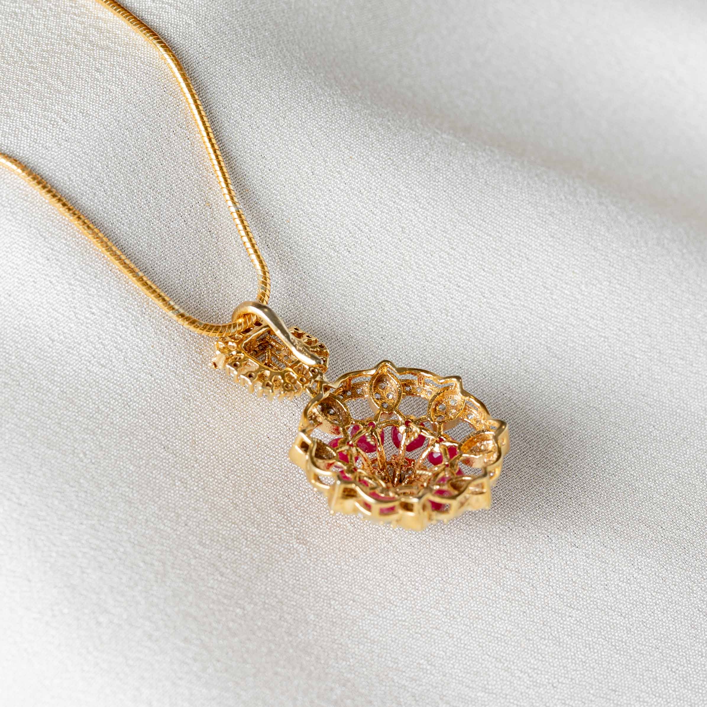 Rosira Pendant