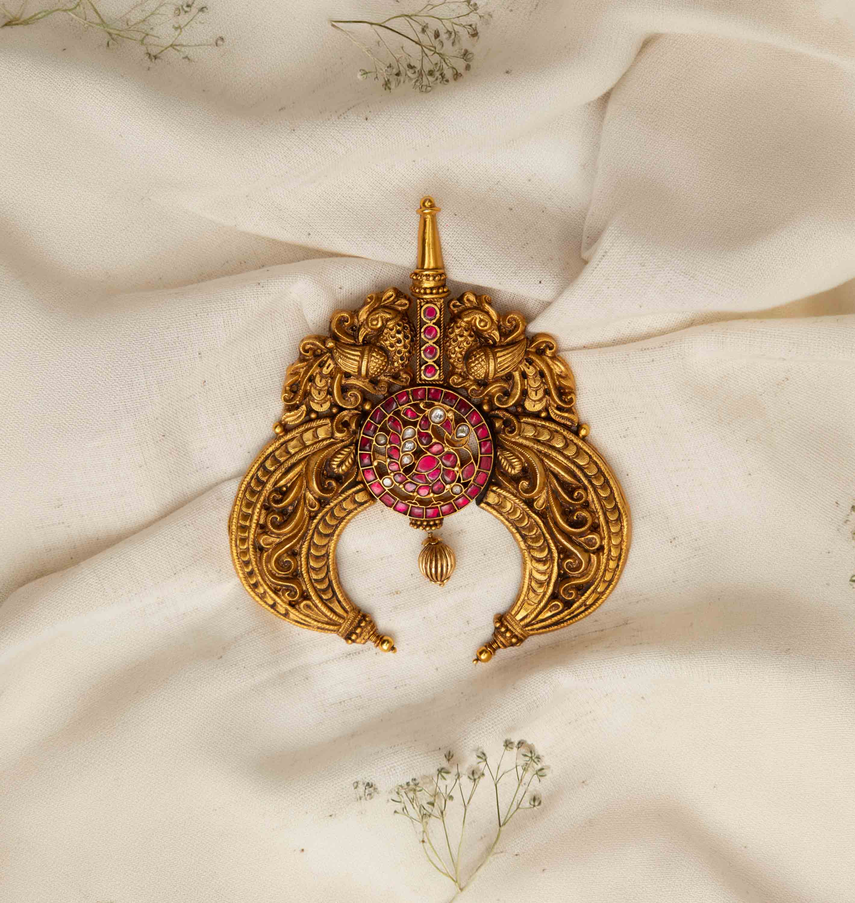 Rajeshwari Nakaas Pendant